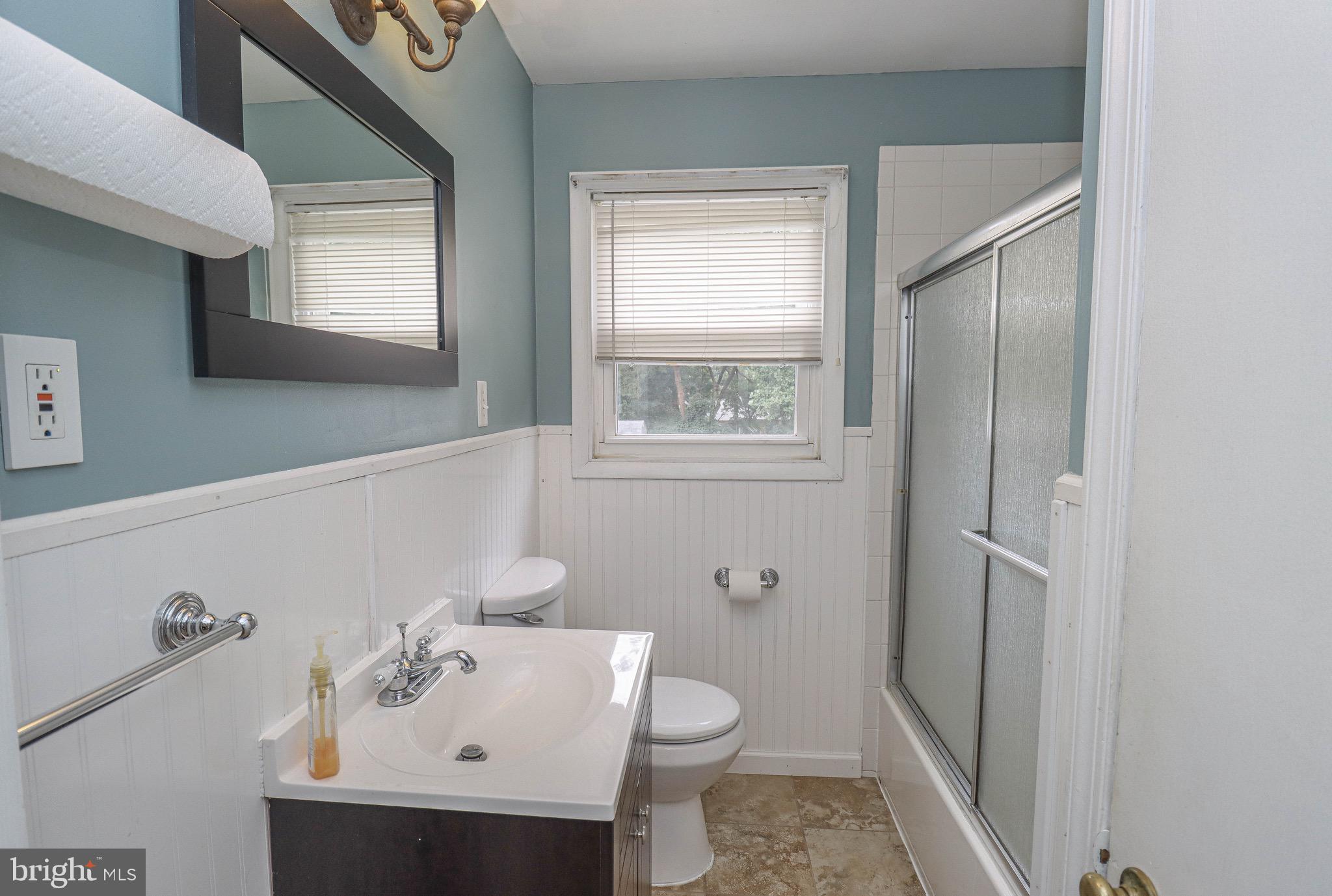 LONGCROSS HOMES - Residential