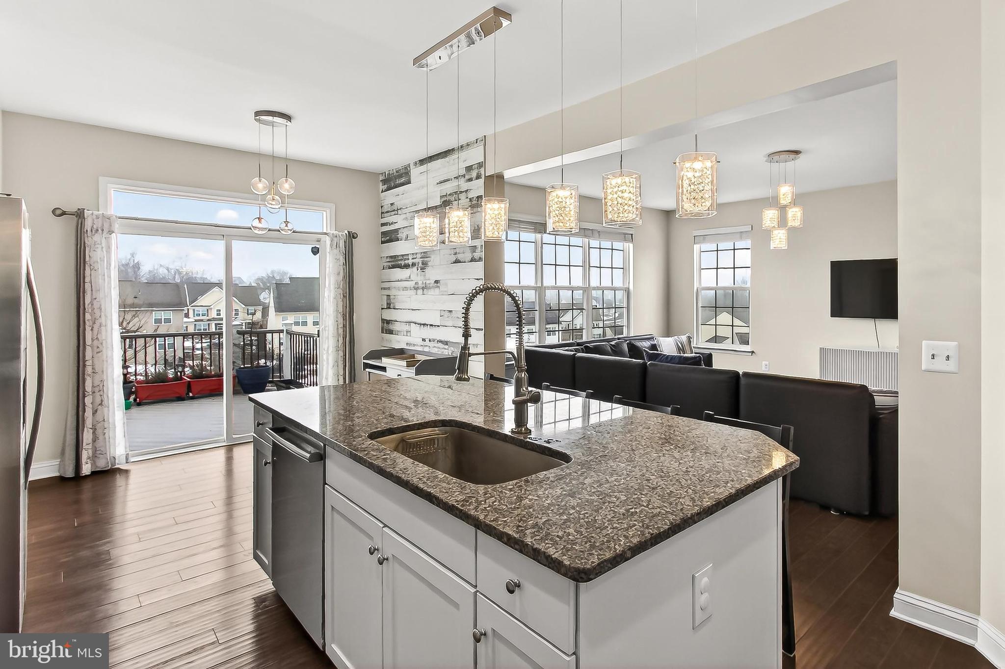 ELYSIAN HEIGHTS - Residential