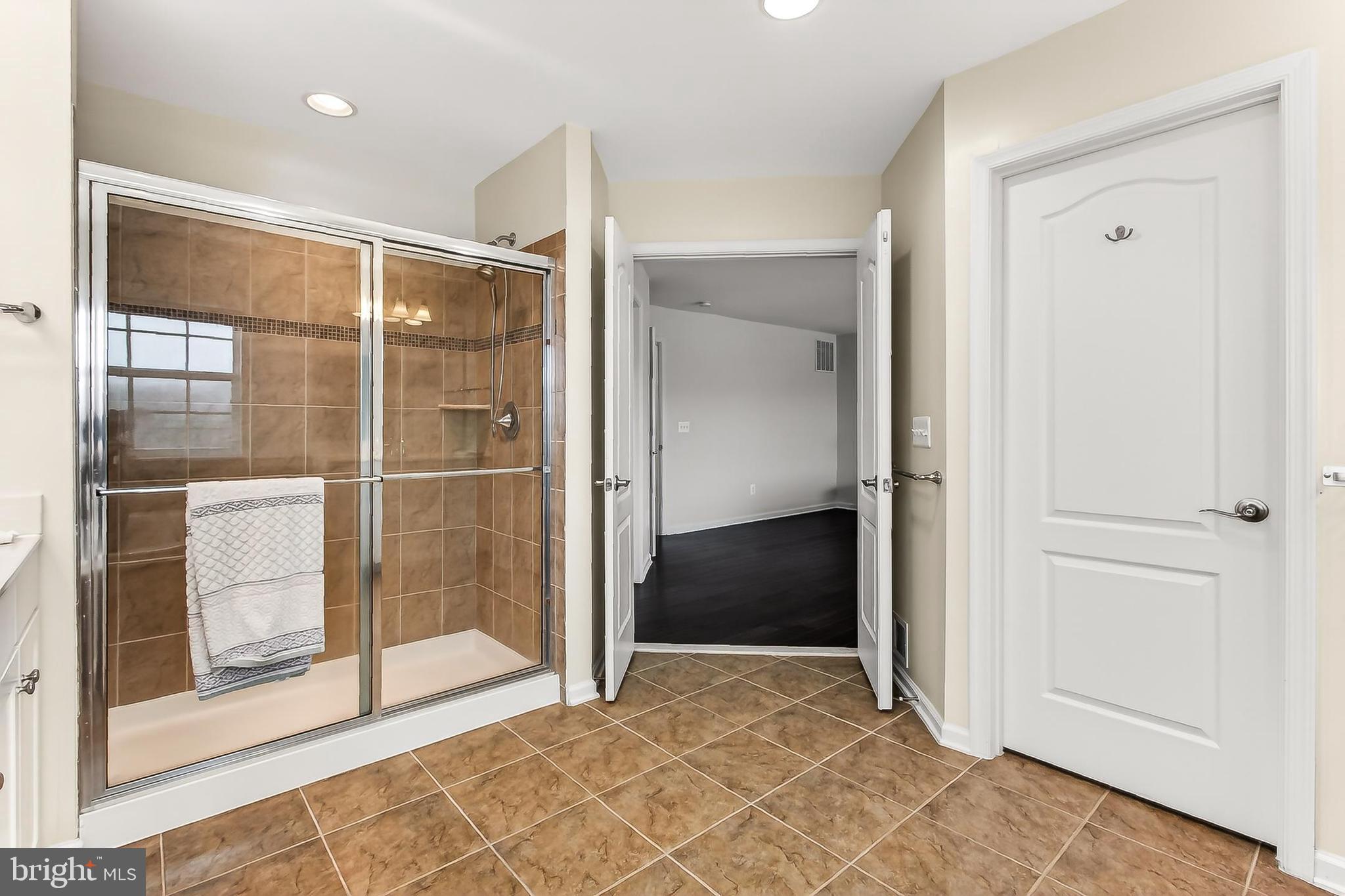 ELYSIAN HEIGHTS - Residential