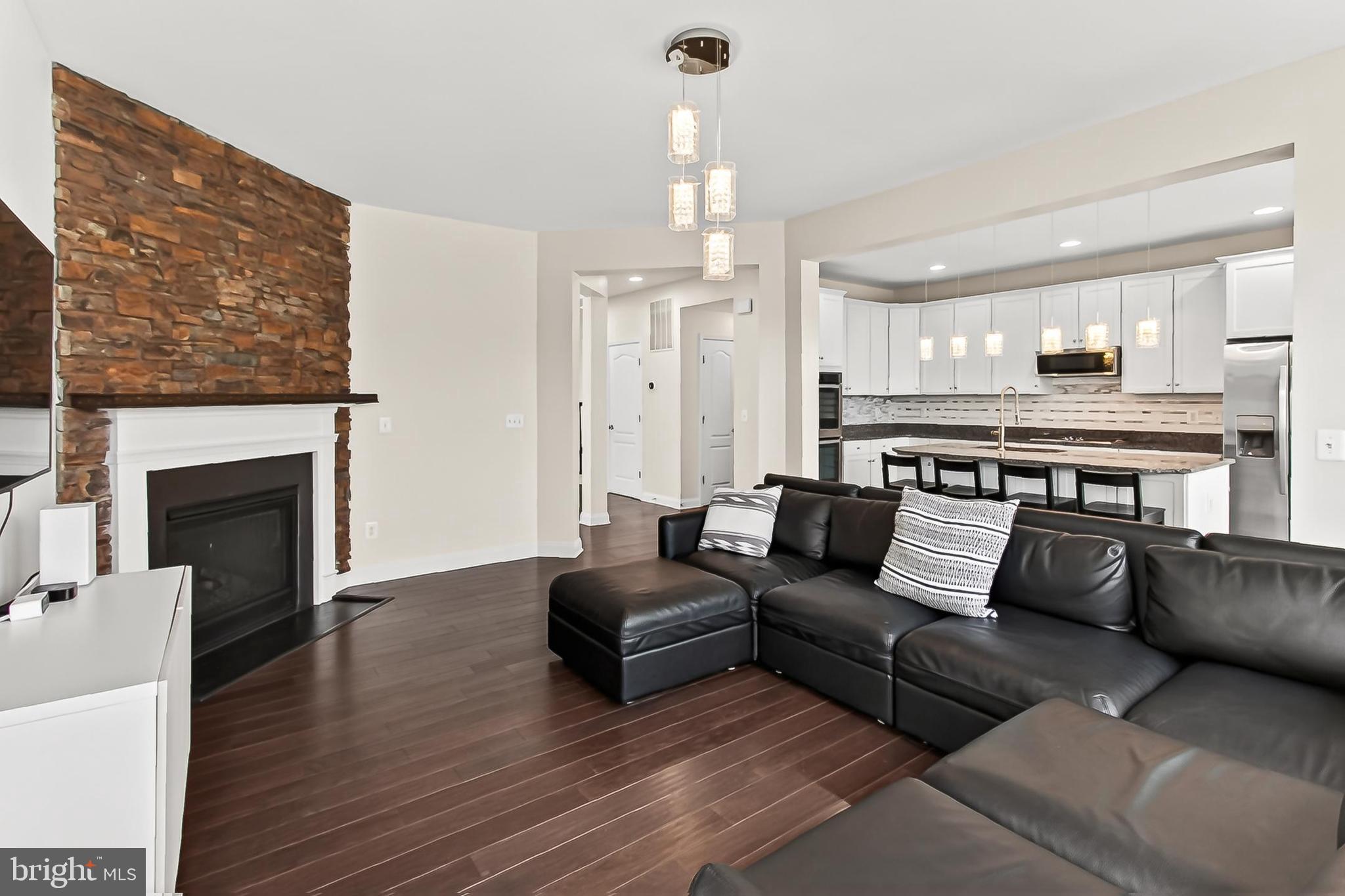 ELYSIAN HEIGHTS - Residential