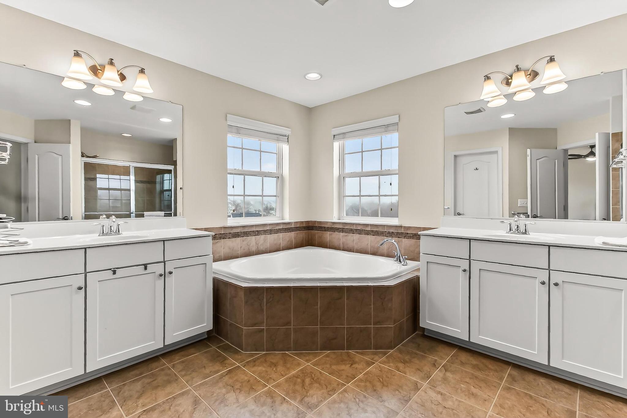 ELYSIAN HEIGHTS - Residential