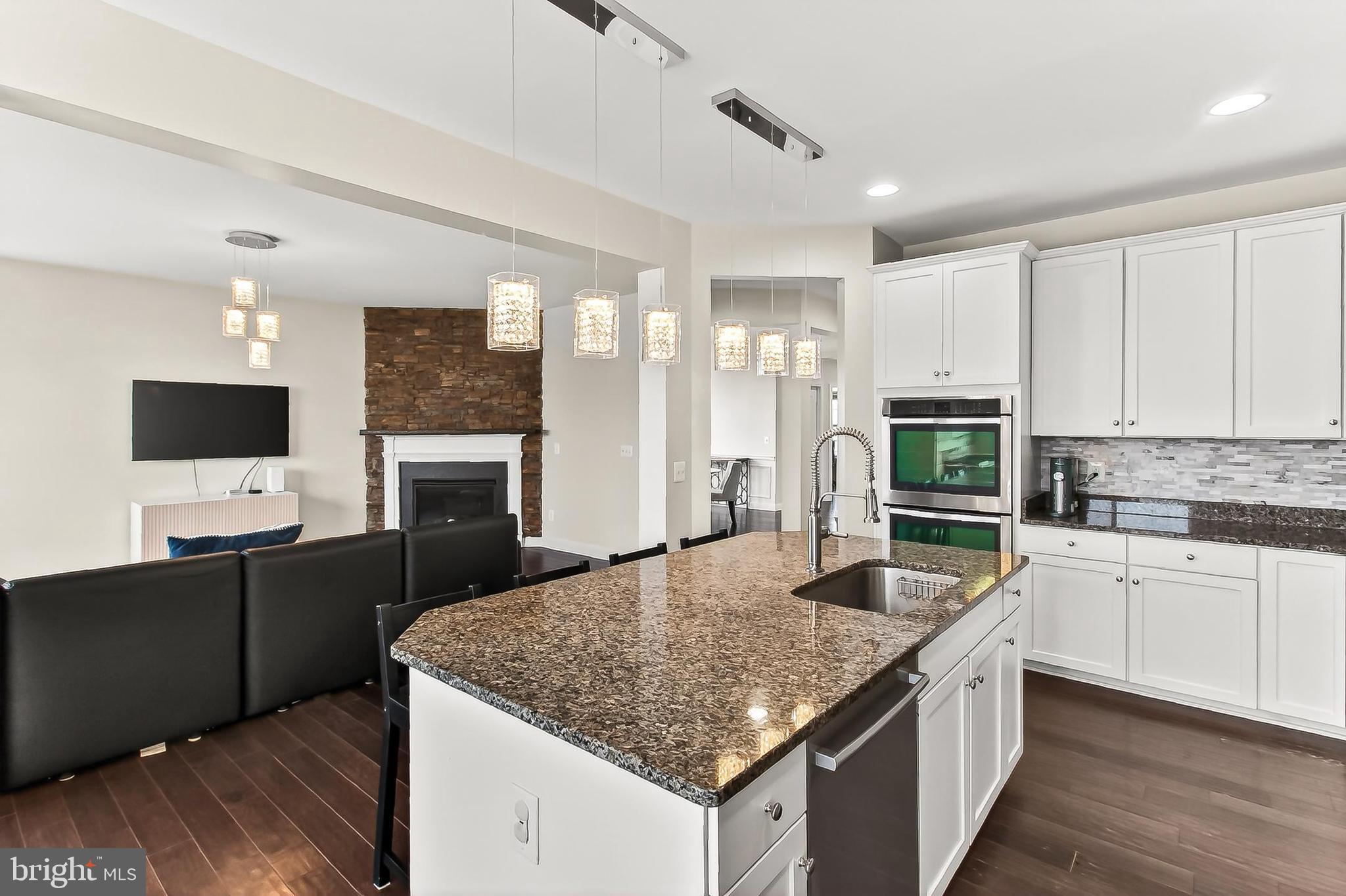 ELYSIAN HEIGHTS - Residential