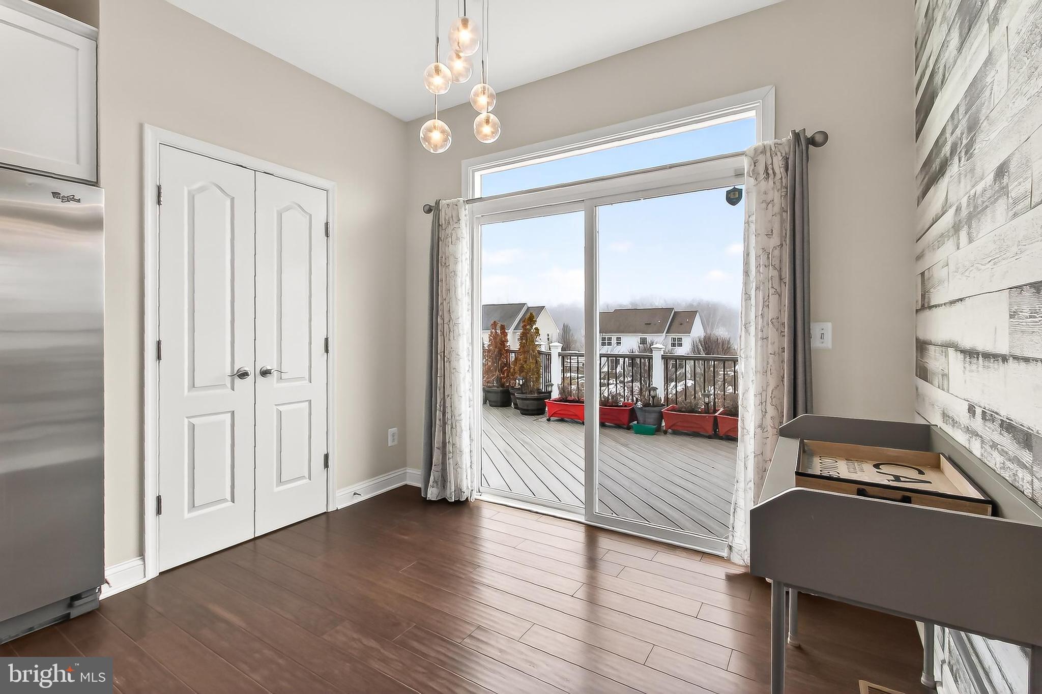 ELYSIAN HEIGHTS - Residential