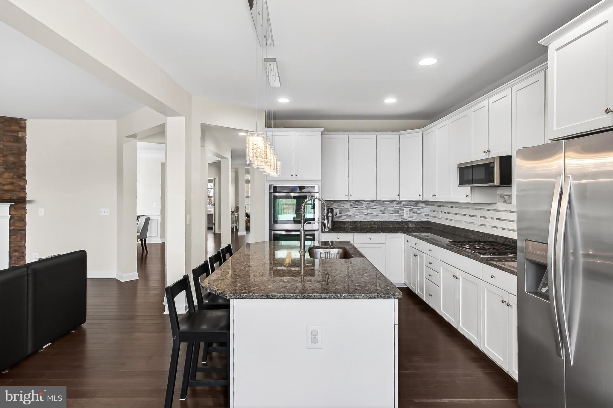 ELYSIAN HEIGHTS - Residential