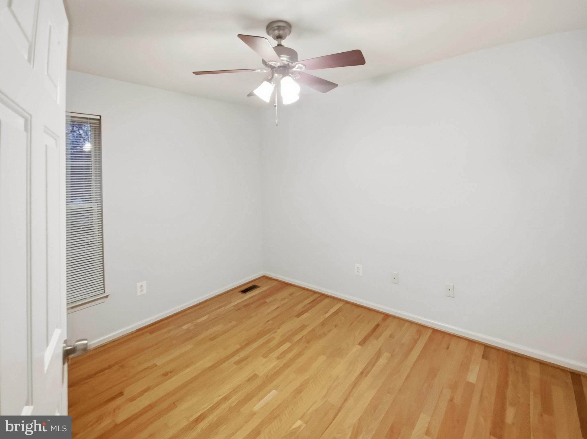 STAFFORD LAKES VILLAGE - Residential