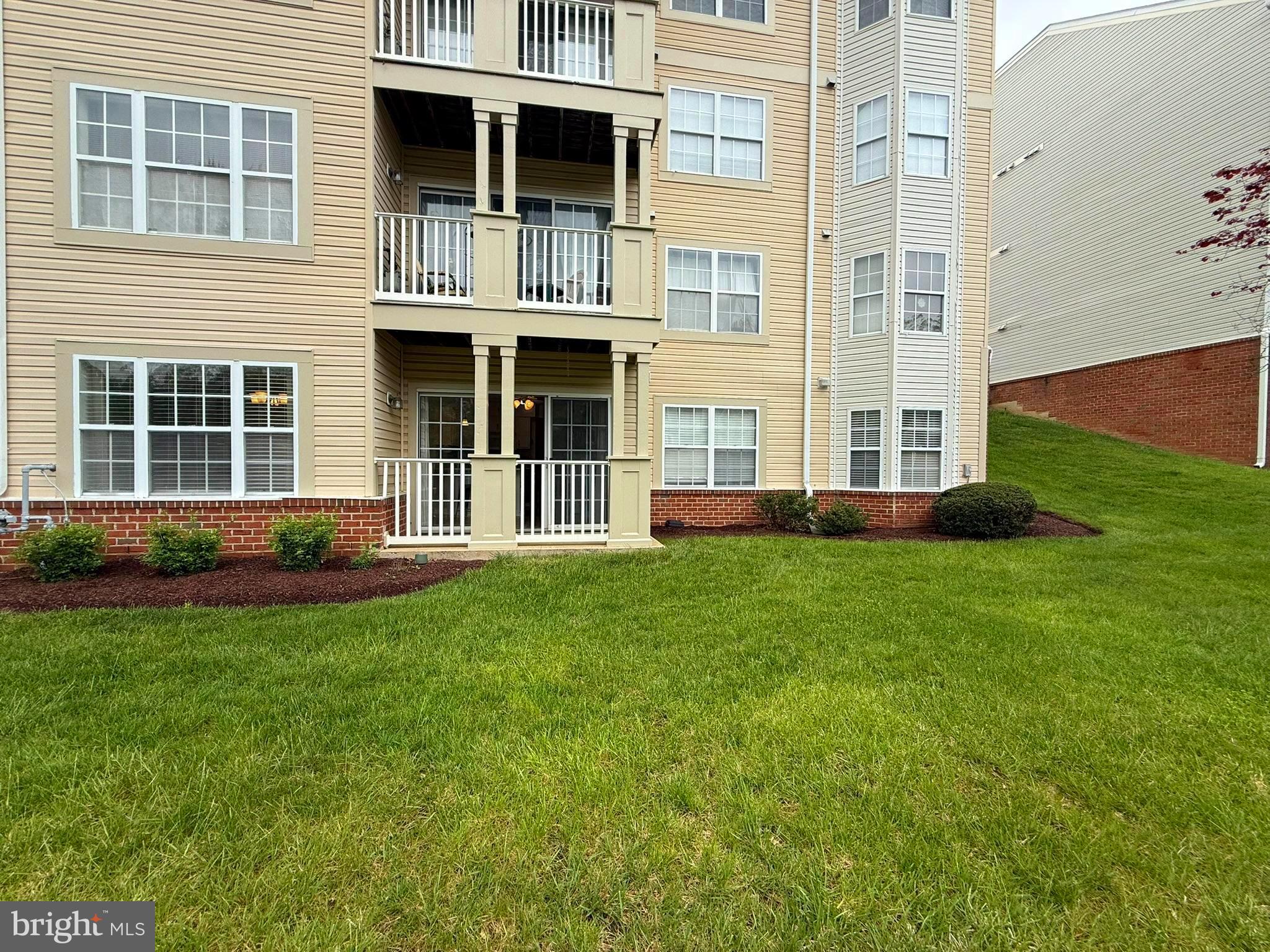 SPRING RIDGE - Residential Lease