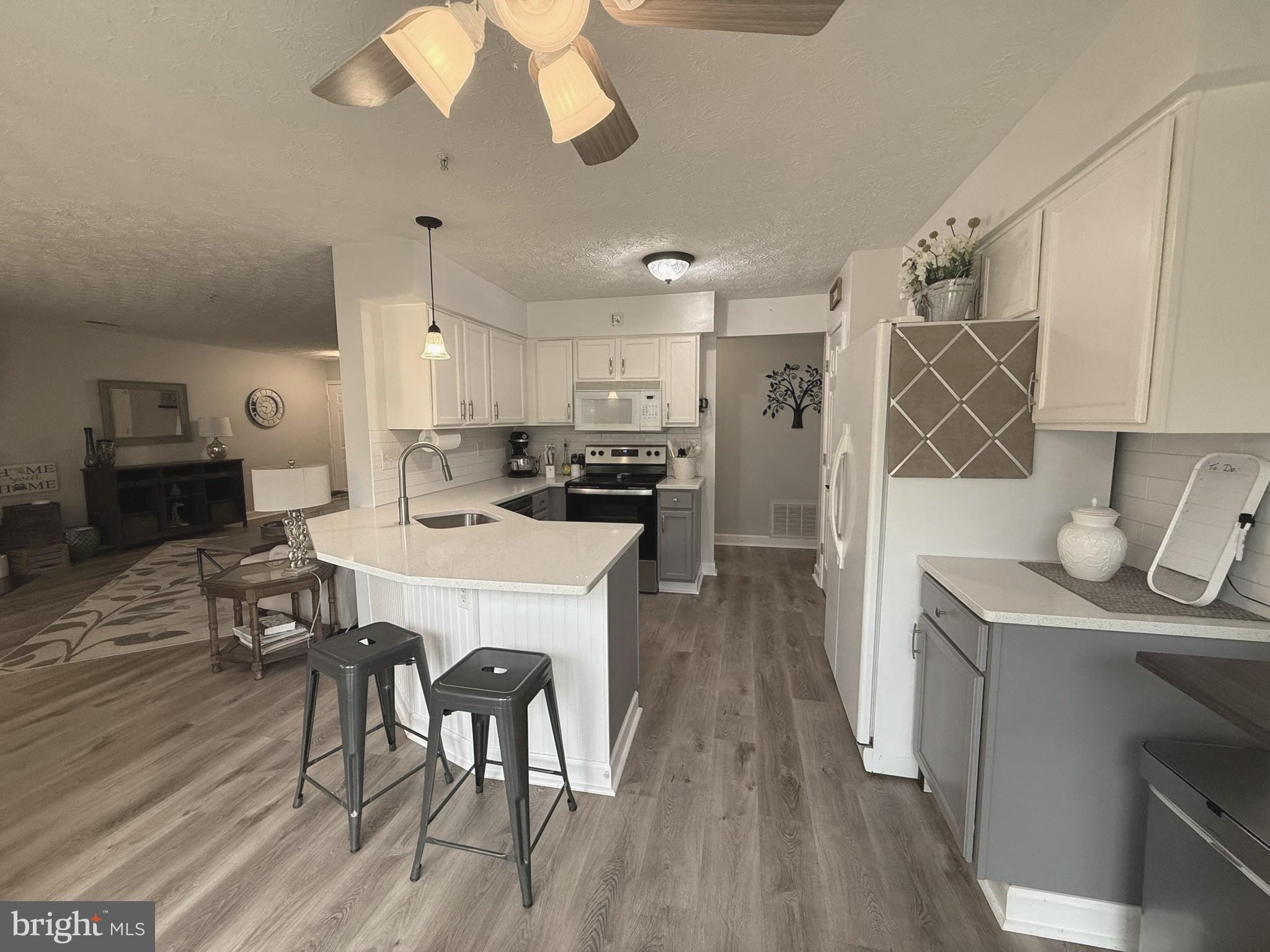 SPRING RIDGE - Residential Lease