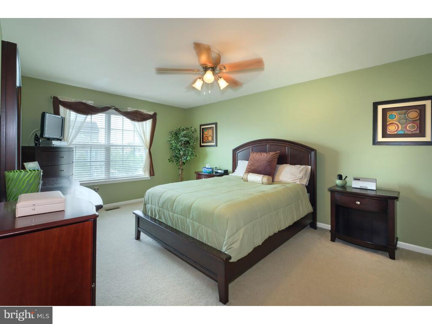 WATERFORD GREENE - Residential
