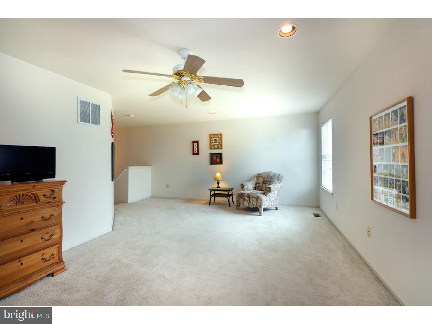 WATERFORD GREENE - Residential