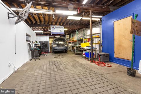 2815 N MASCHER STREET 17 1F PHILADELPHIA PA 19133