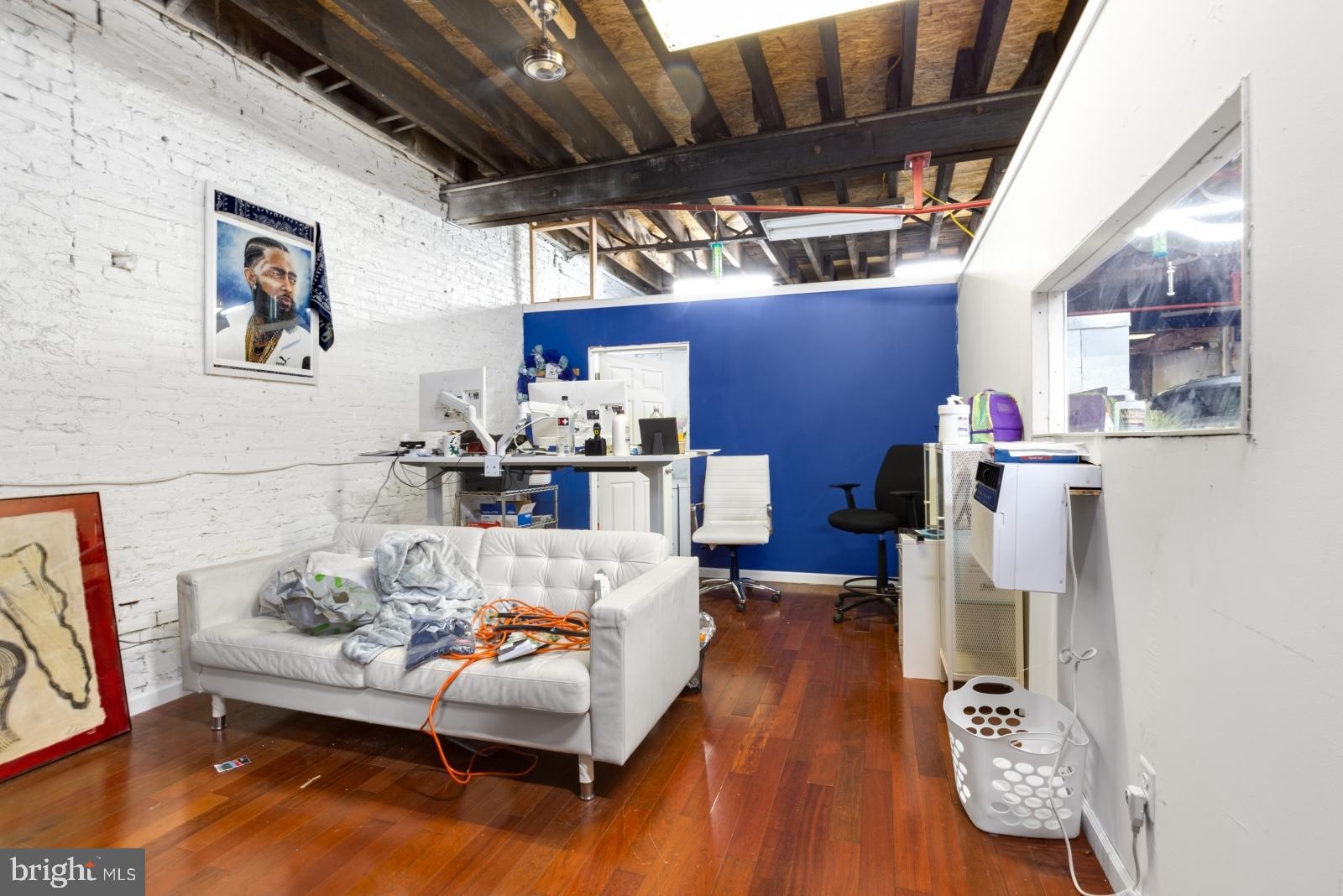 2815 N MASCHER STREET 17 1F