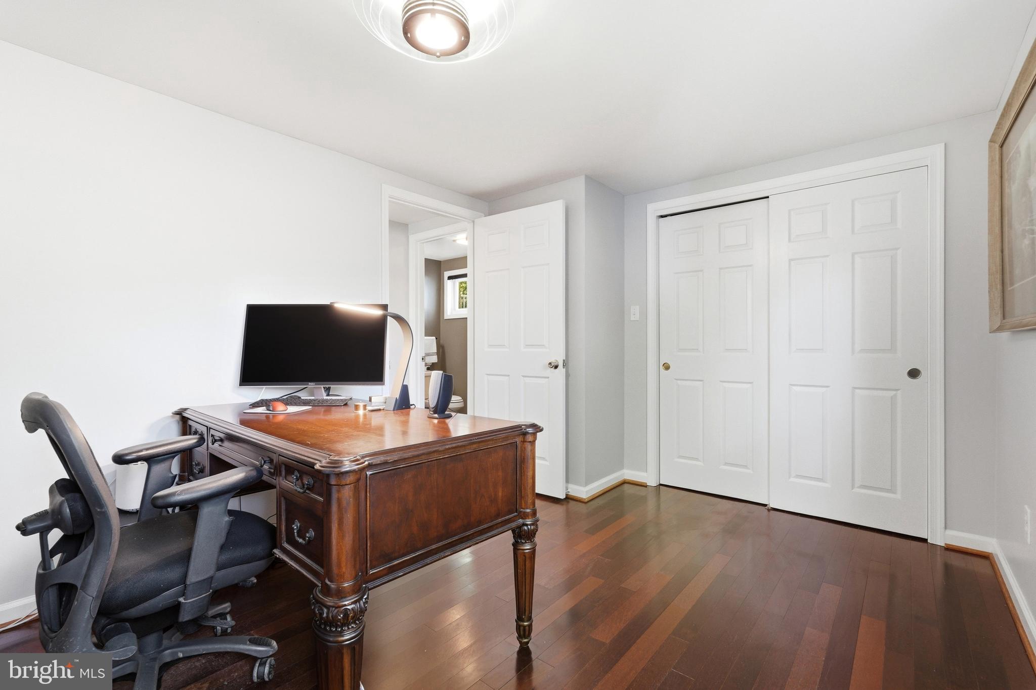 PLYERS MILL ESTATES - Residential