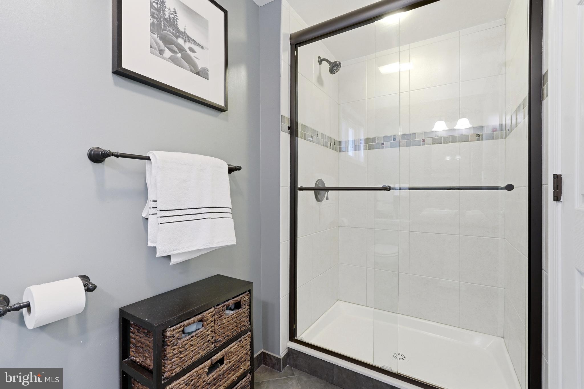 PLYERS MILL ESTATES - Residential