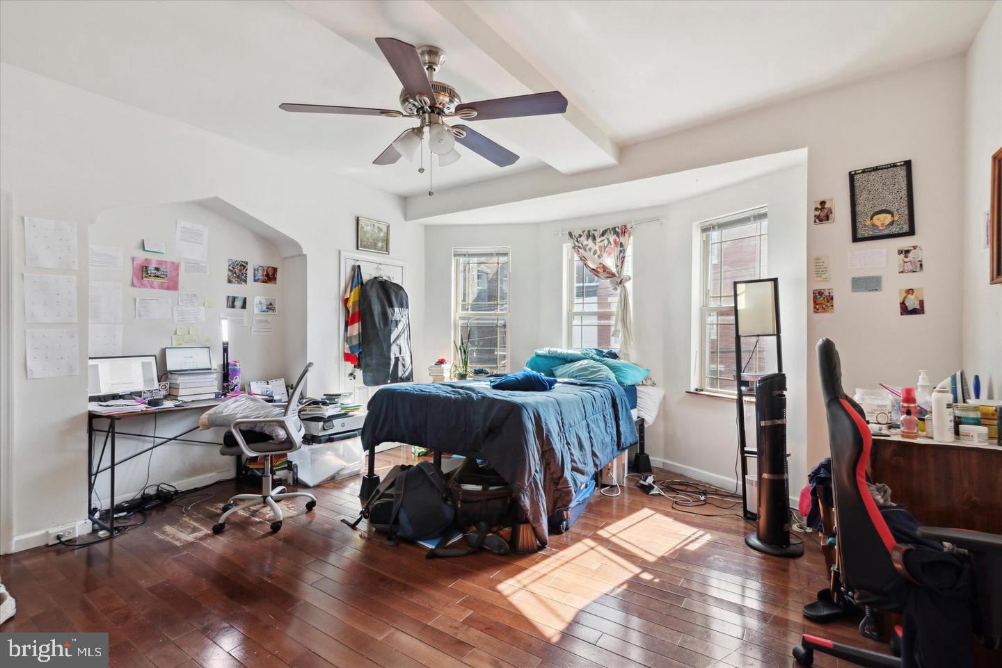 1202 N 4TH STREET 2ND FL