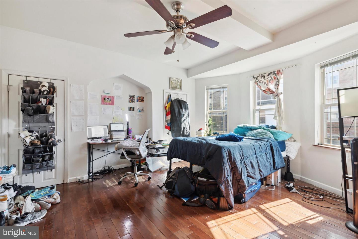 1202 N 4TH STREET 2ND FL