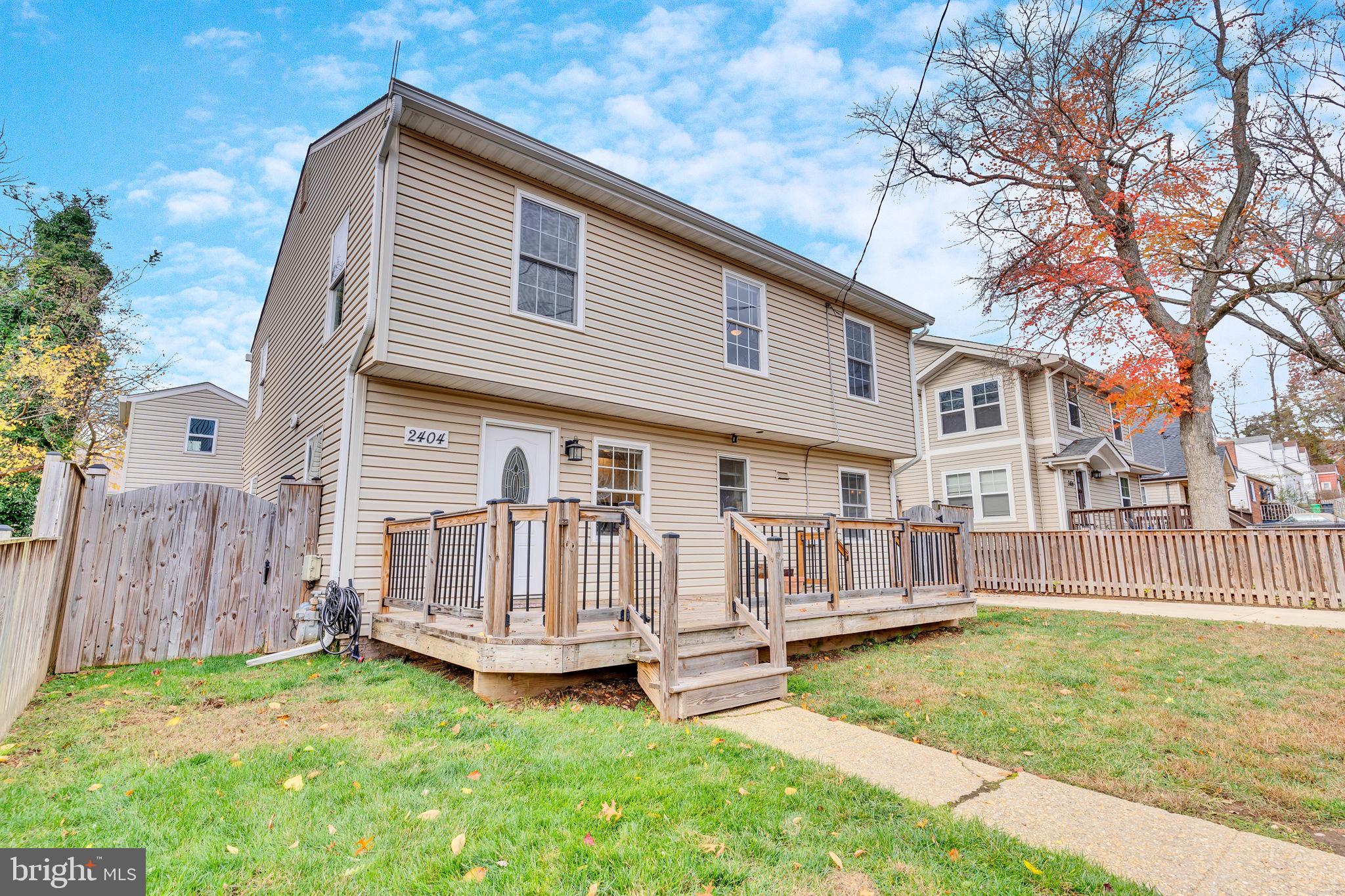 TUXEDO - Residential