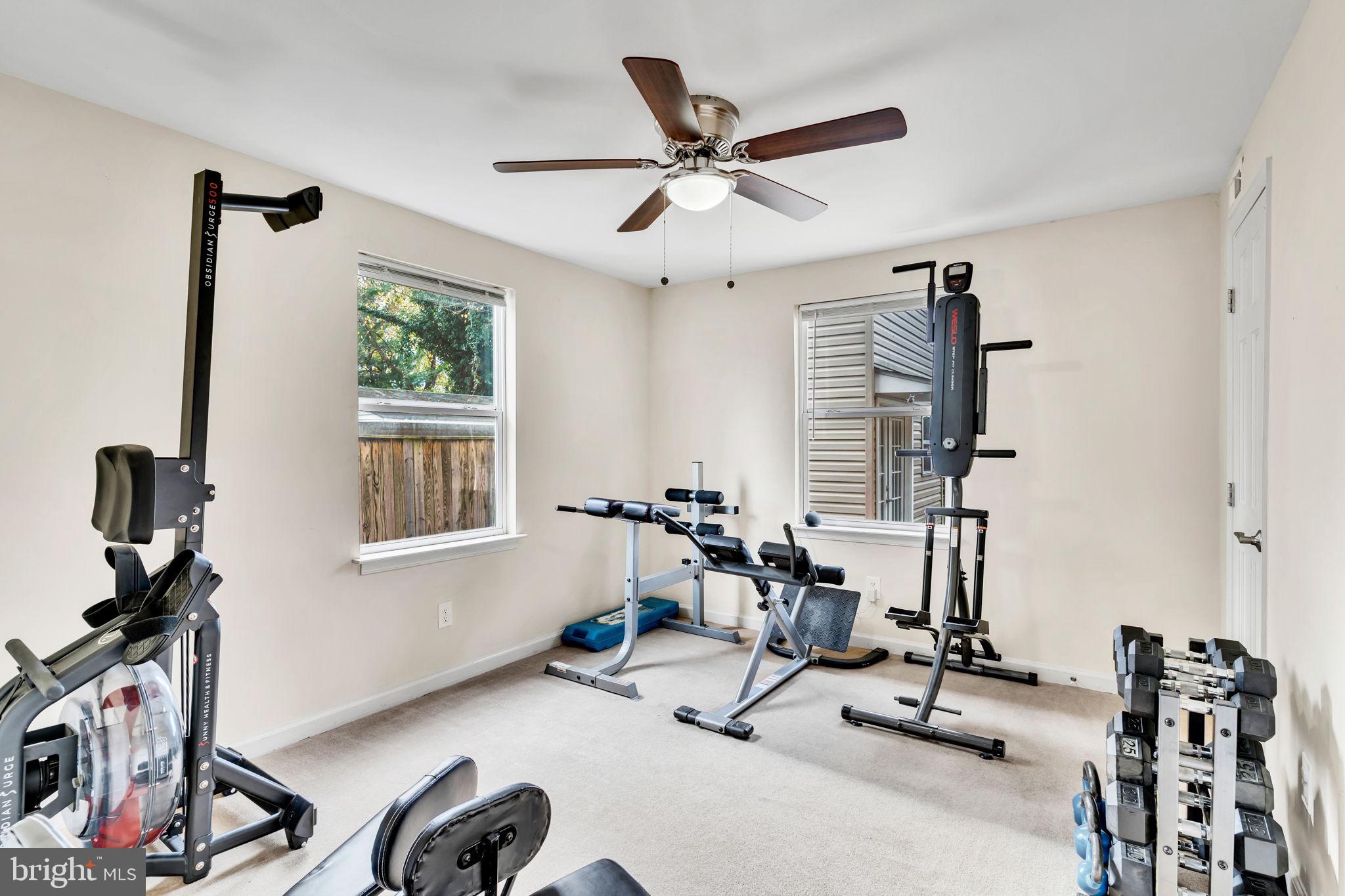 TUXEDO - Residential