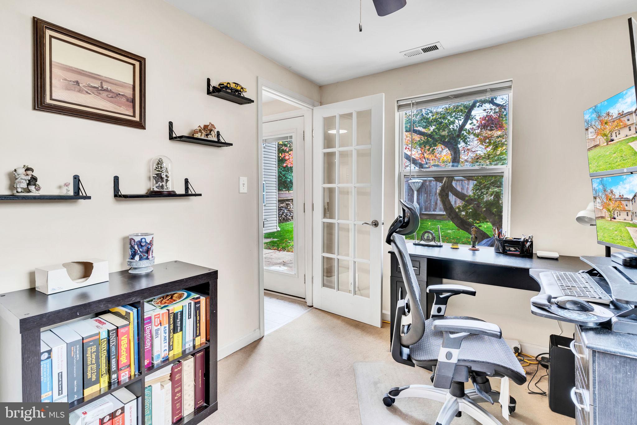 TUXEDO - Residential