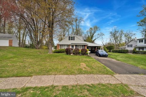 240 COWBELL ROAD WILLOW GROVE PA 19090