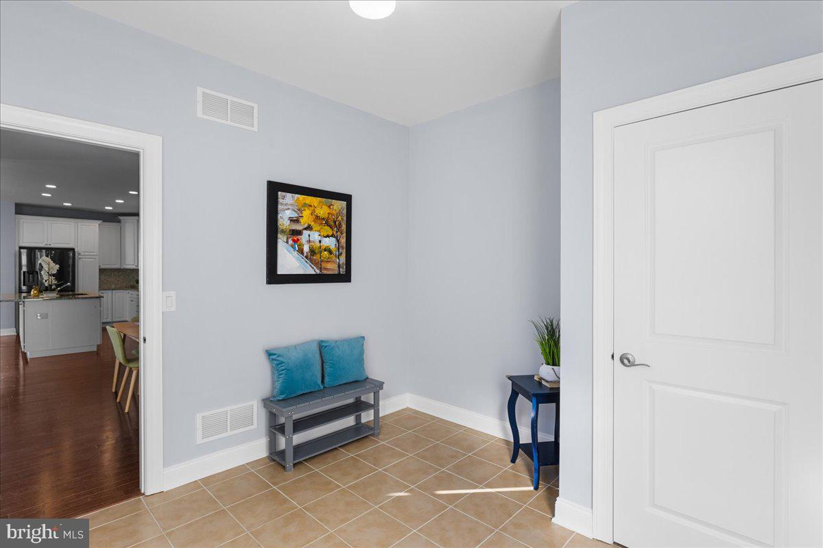 ENCLAVE AT PRINCETON JUNCTION - Residential