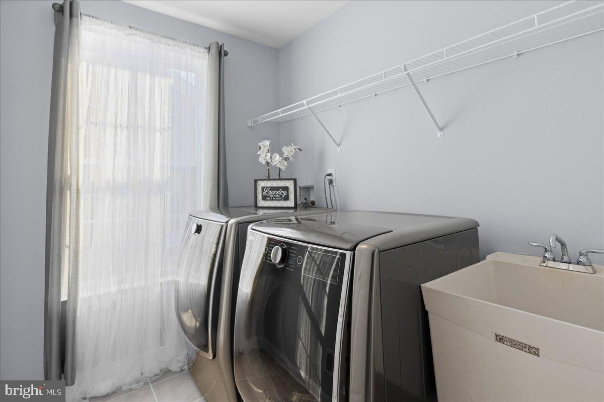 ENCLAVE AT PRINCETON JUNCTION - Residential