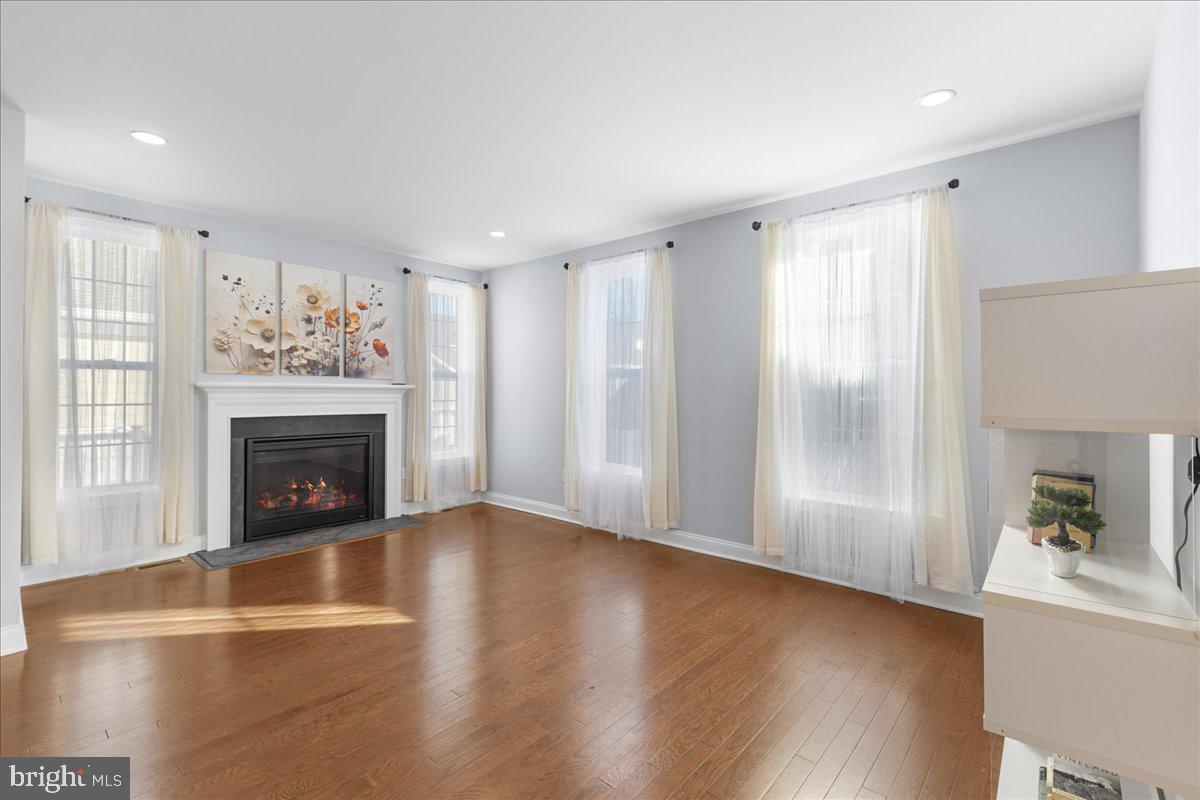 ENCLAVE AT PRINCETON JUNCTION - Residential