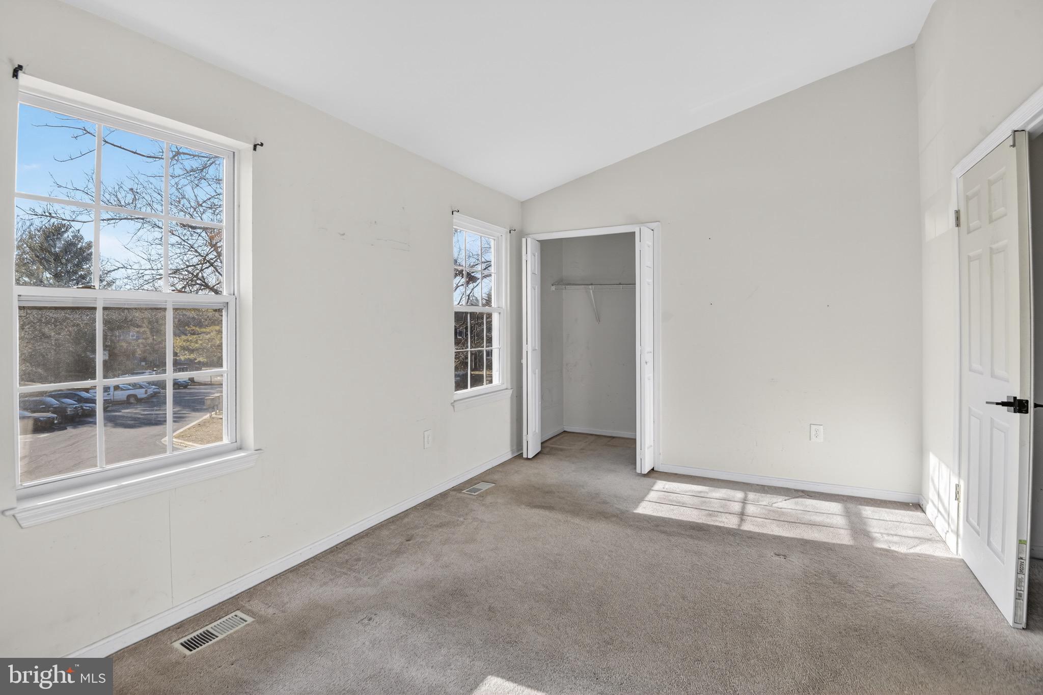 ENTERPRISE KNOLLS-PLAT F - Residential