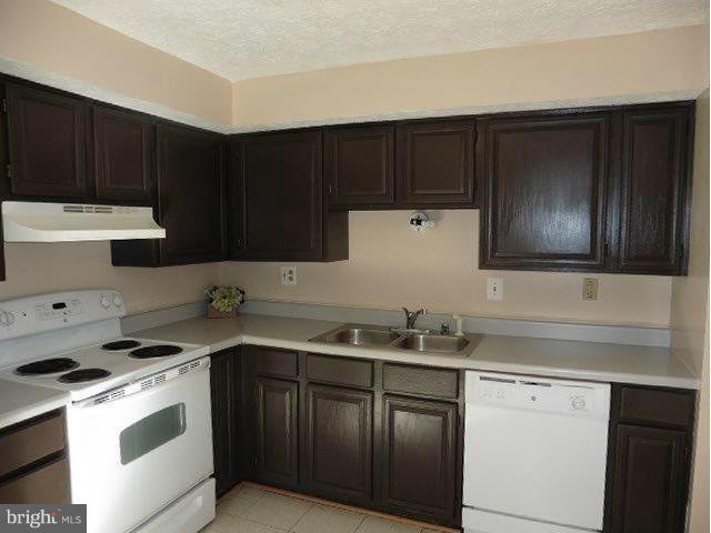 LAUREL HIGHLANDS - Residential