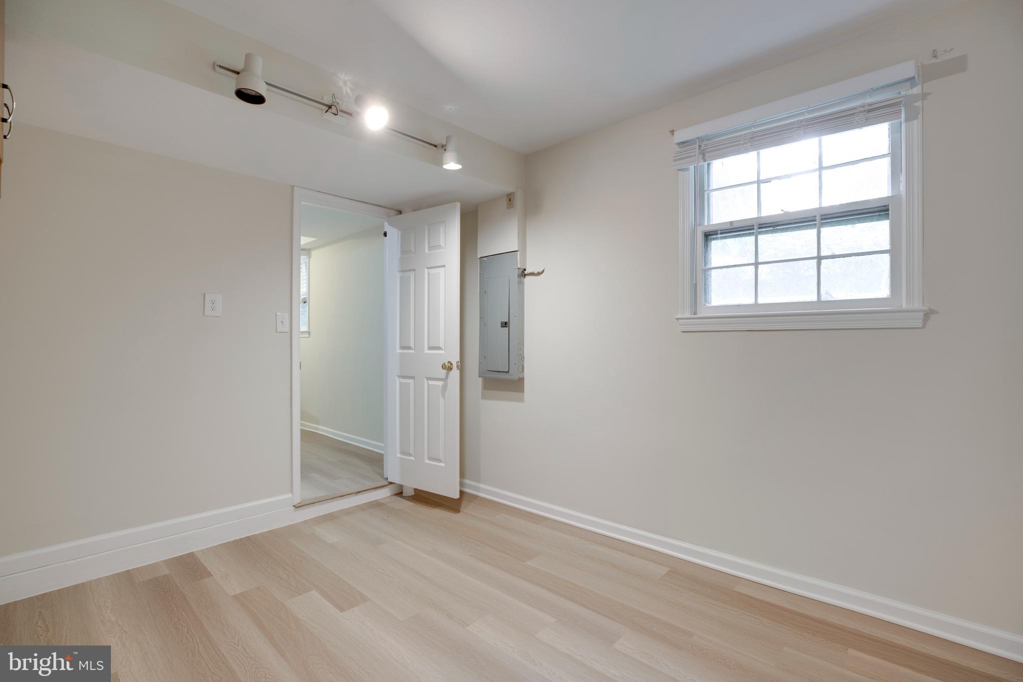 POTOMAC HILLS - Residential Lease