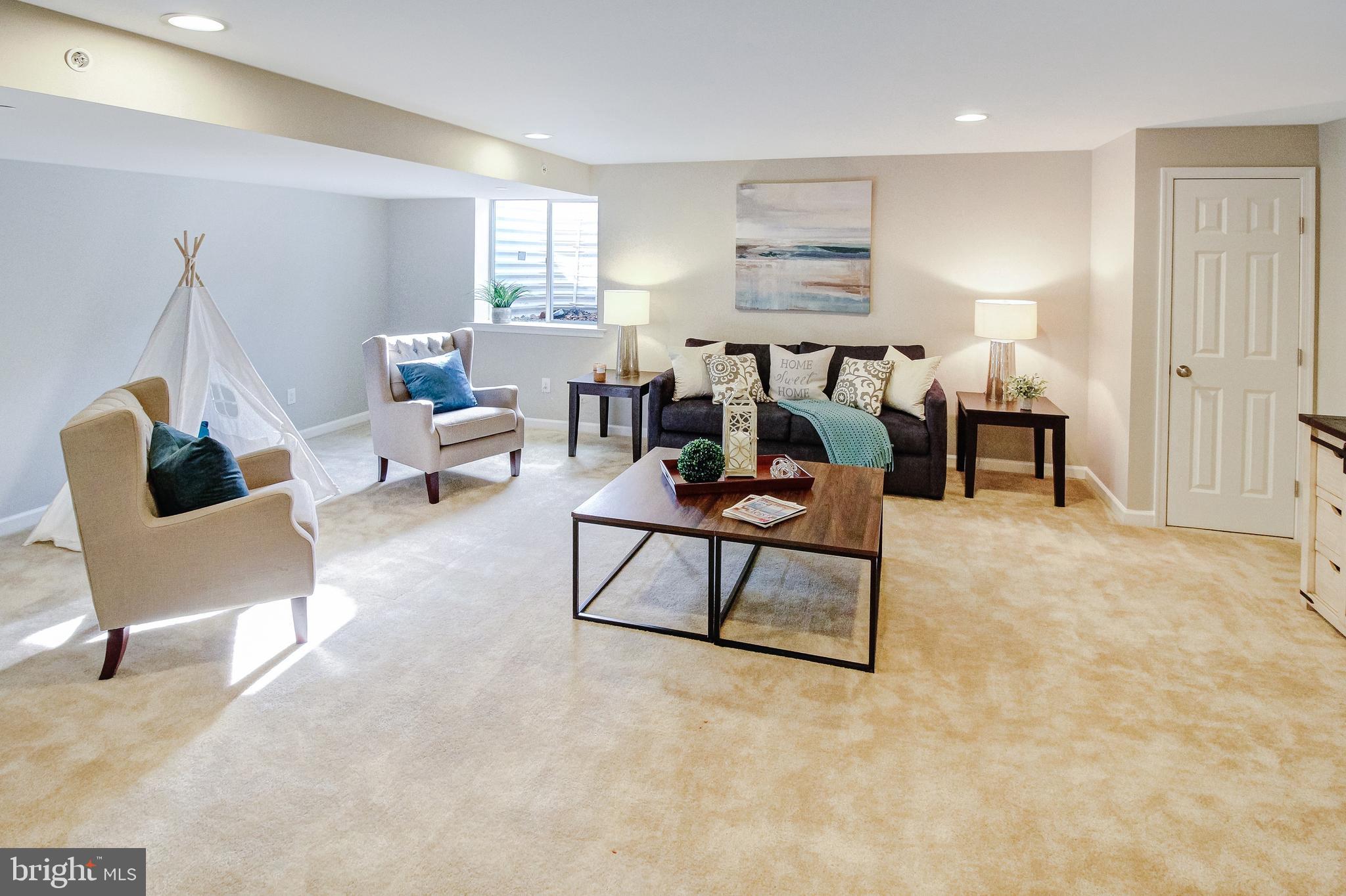 WALNUT WALK - Residential