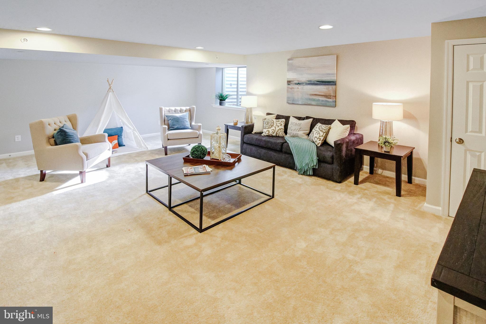 WALNUT WALK - Residential