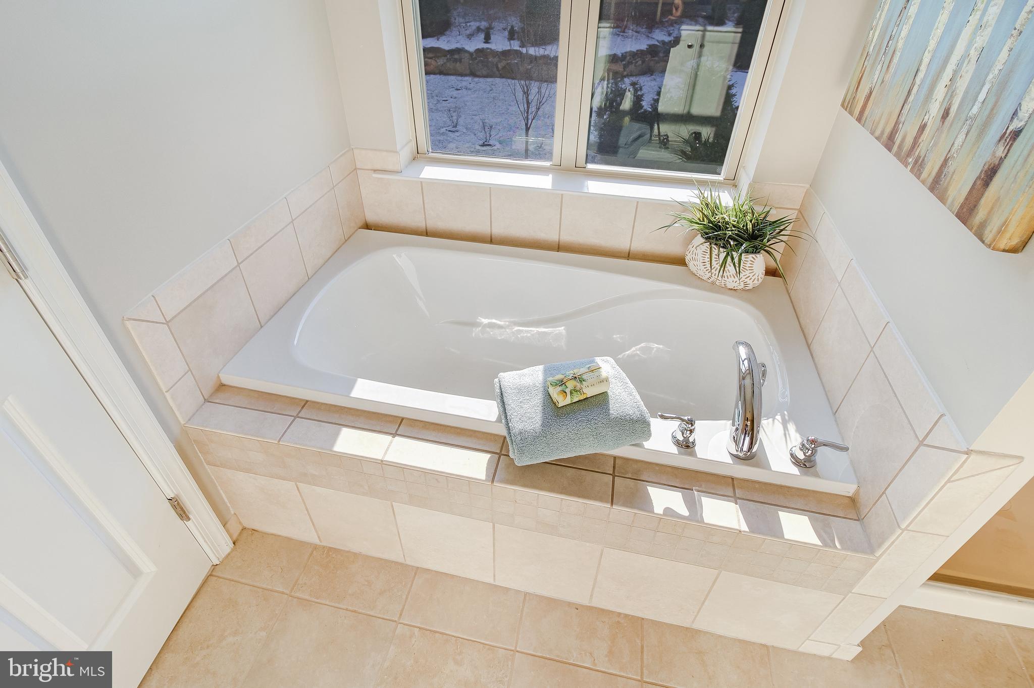 WALNUT WALK - Residential