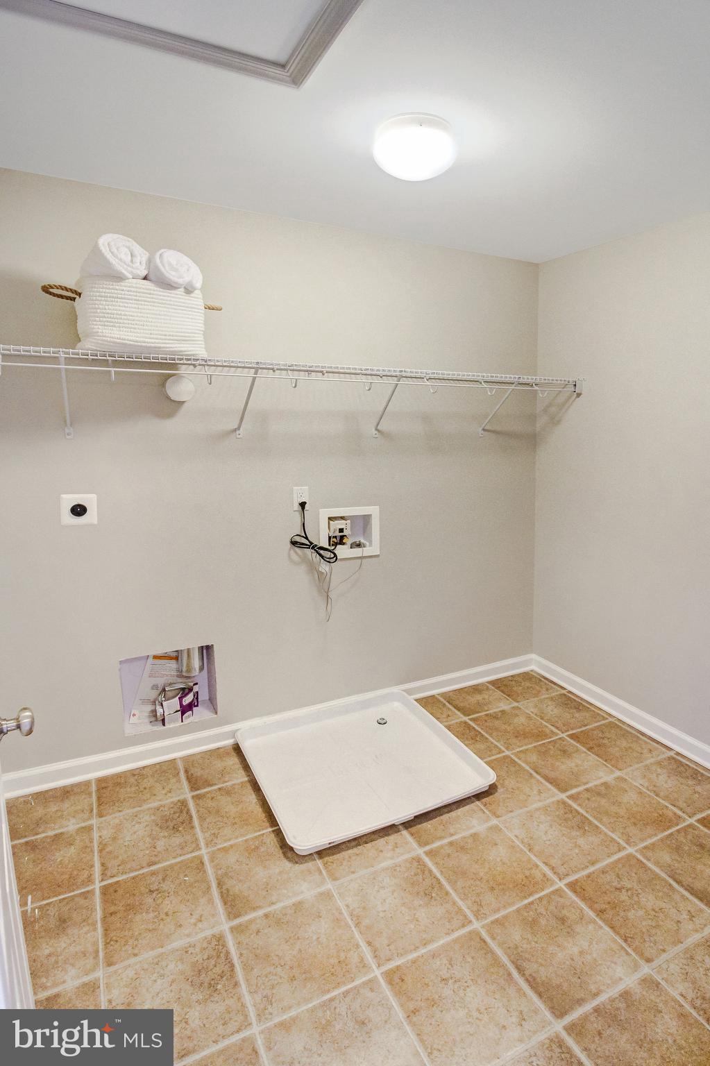 WALNUT WALK - Residential