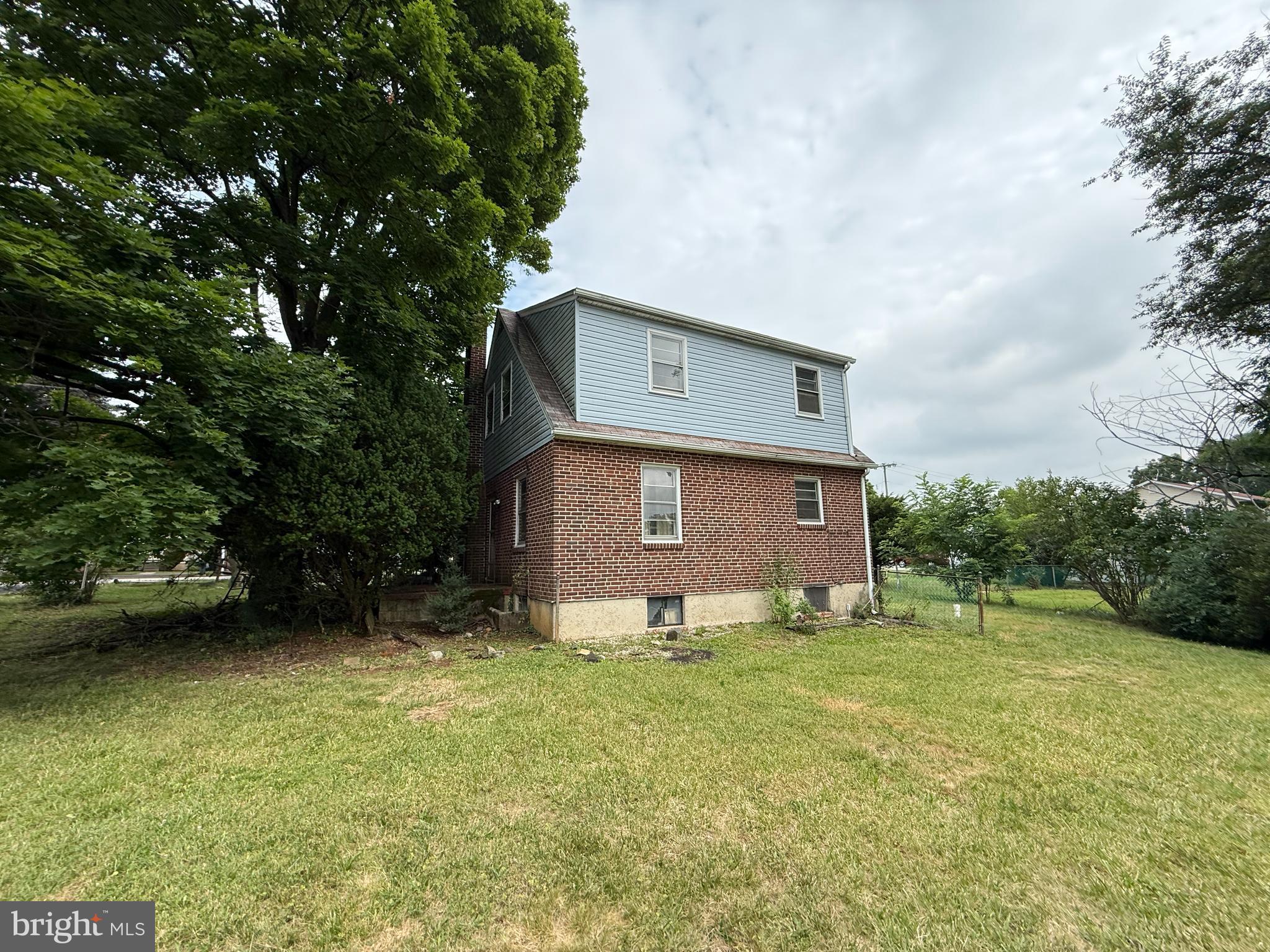 2100 SAINT LUKES LANE