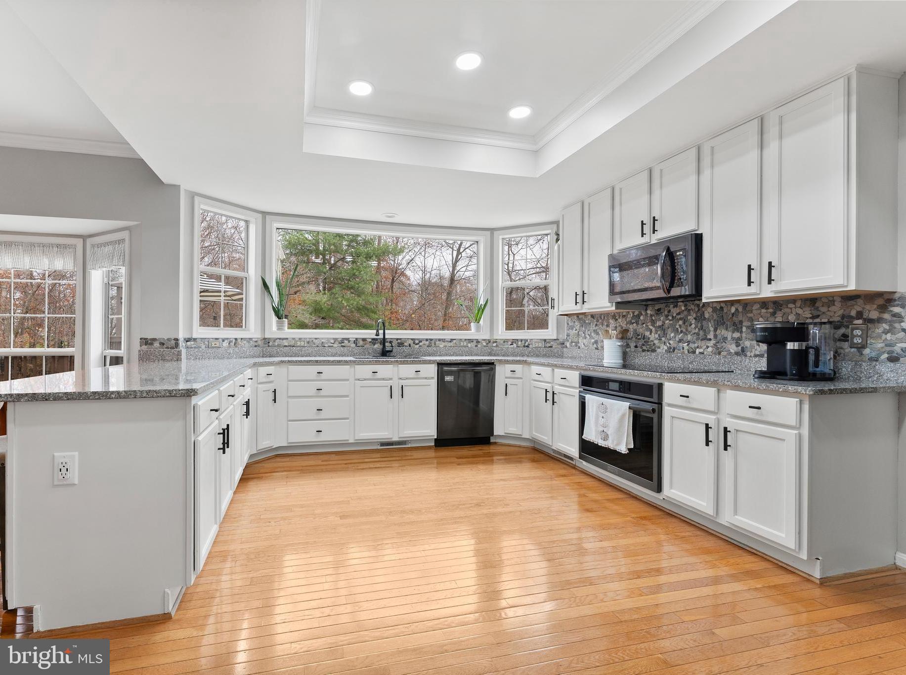 STONE HILL ESTATES - Residential