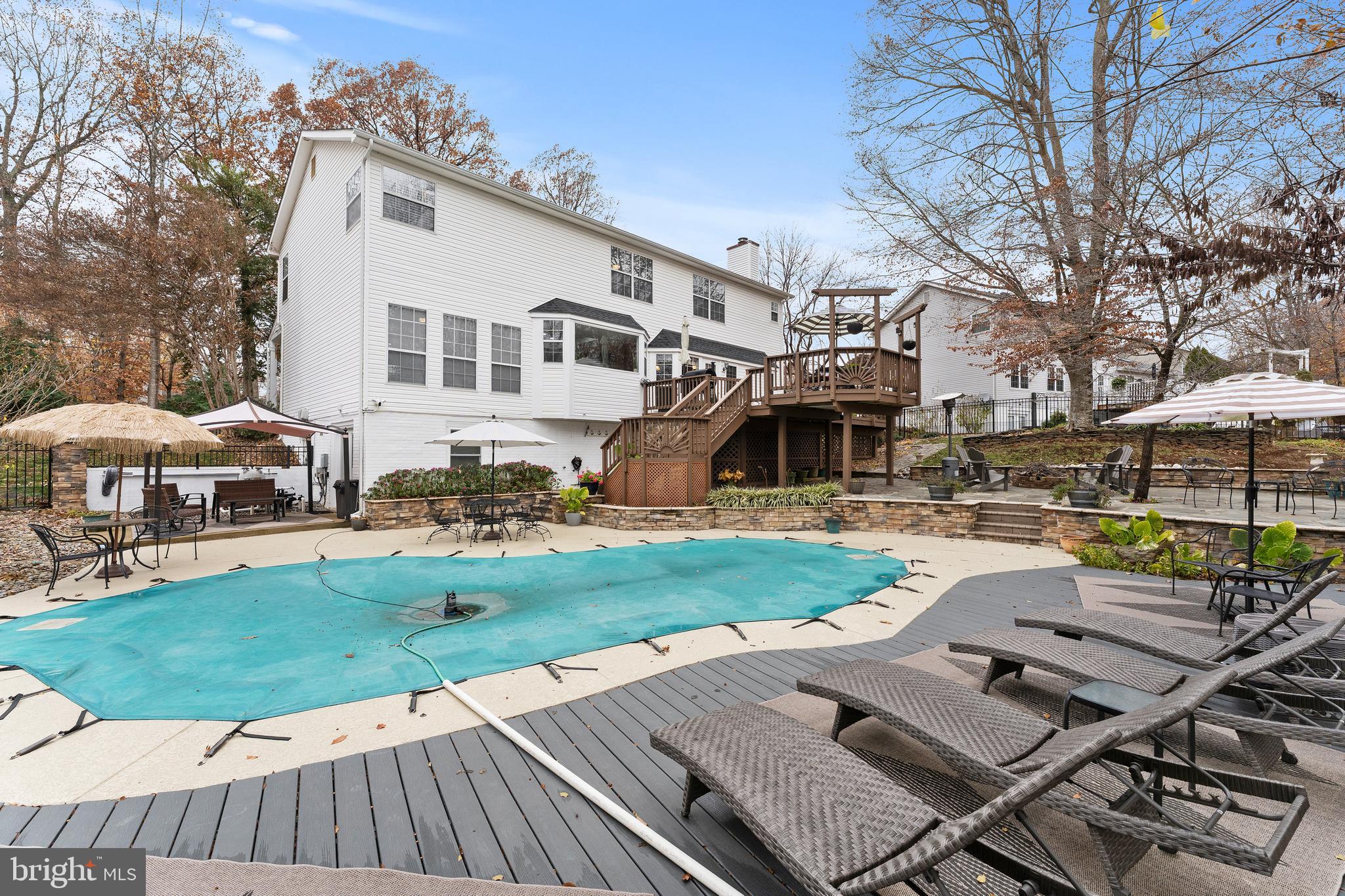 STONE HILL ESTATES - Residential