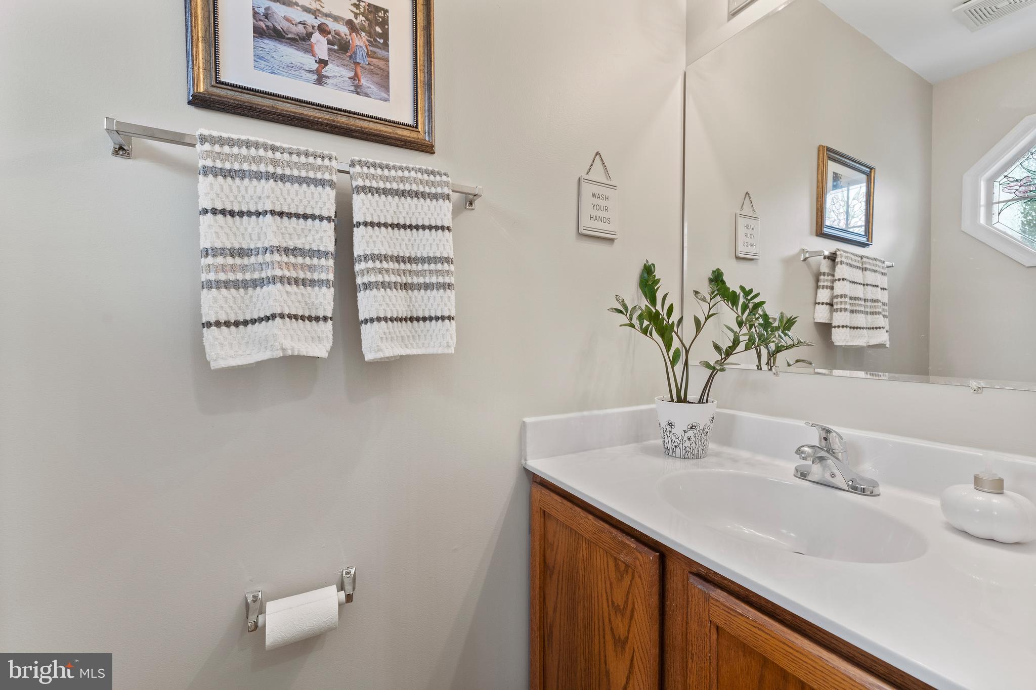 STONE HILL ESTATES - Residential