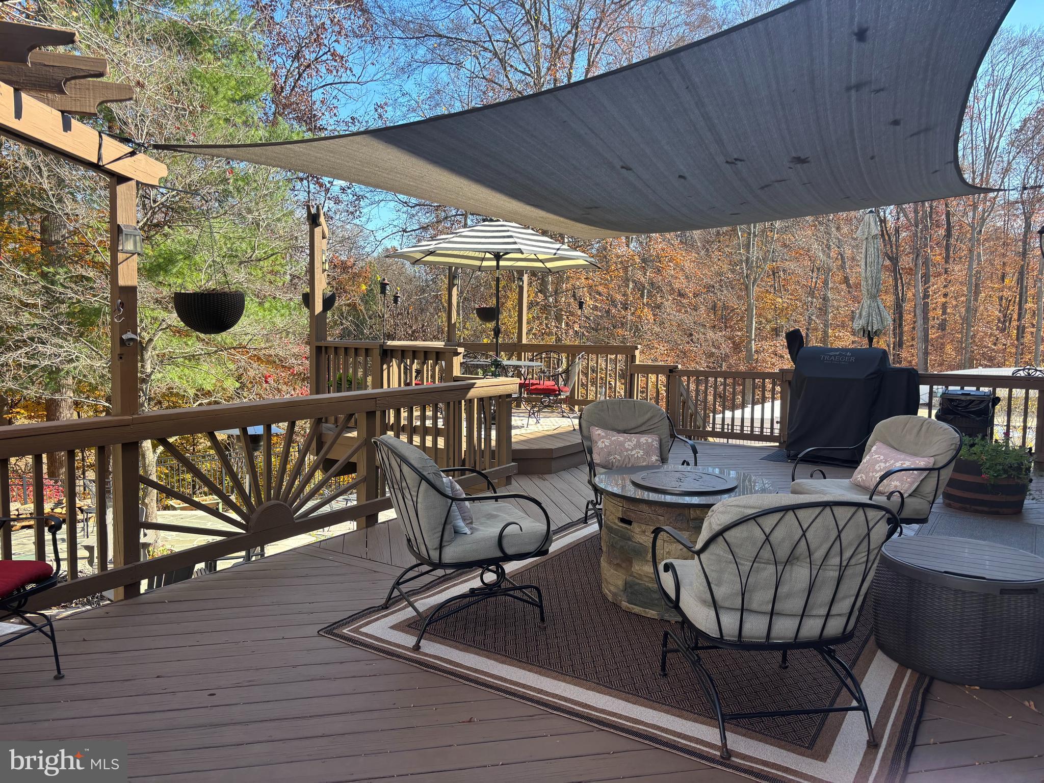 STONE HILL ESTATES - Residential