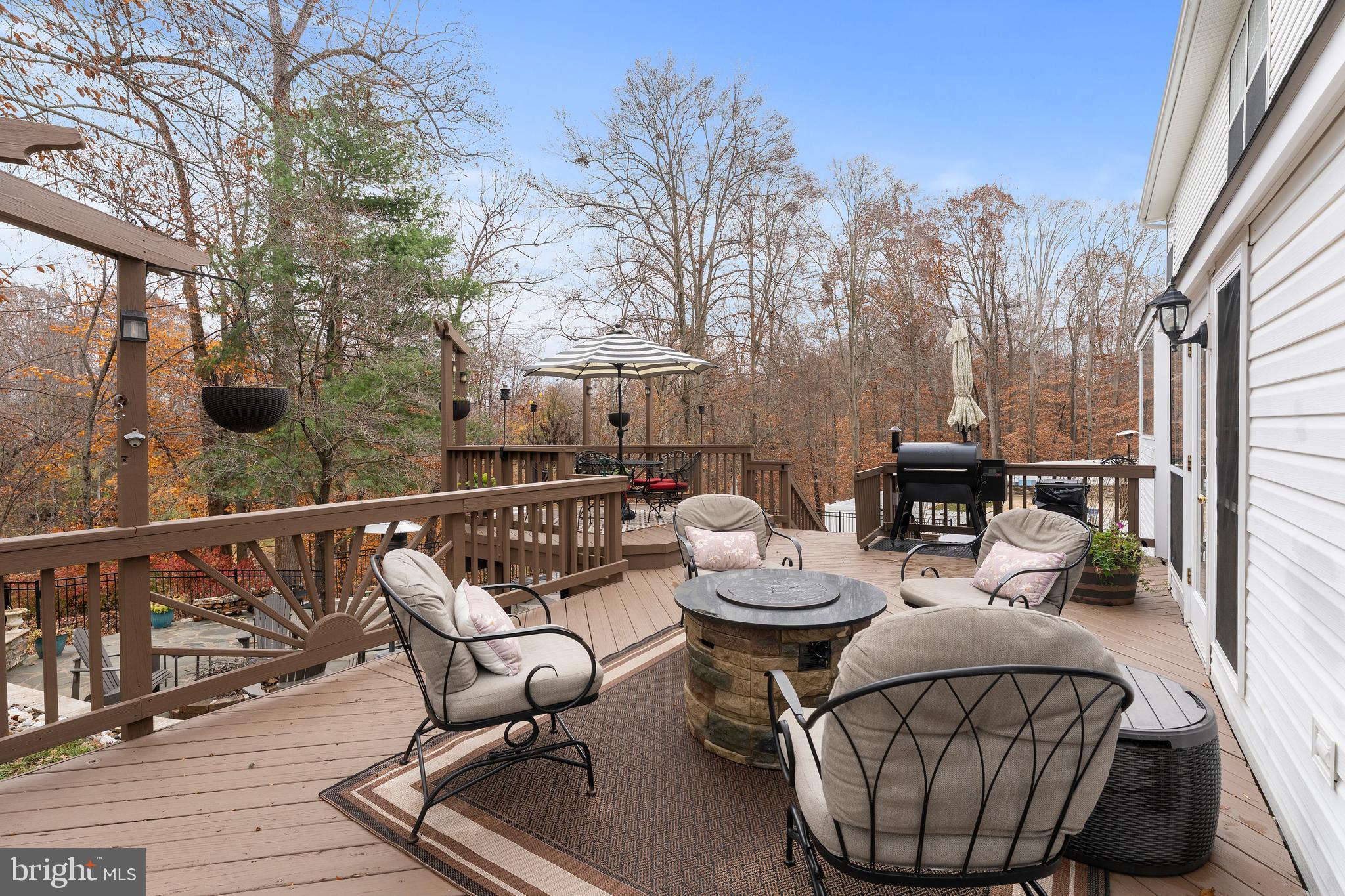 STONE HILL ESTATES - Residential