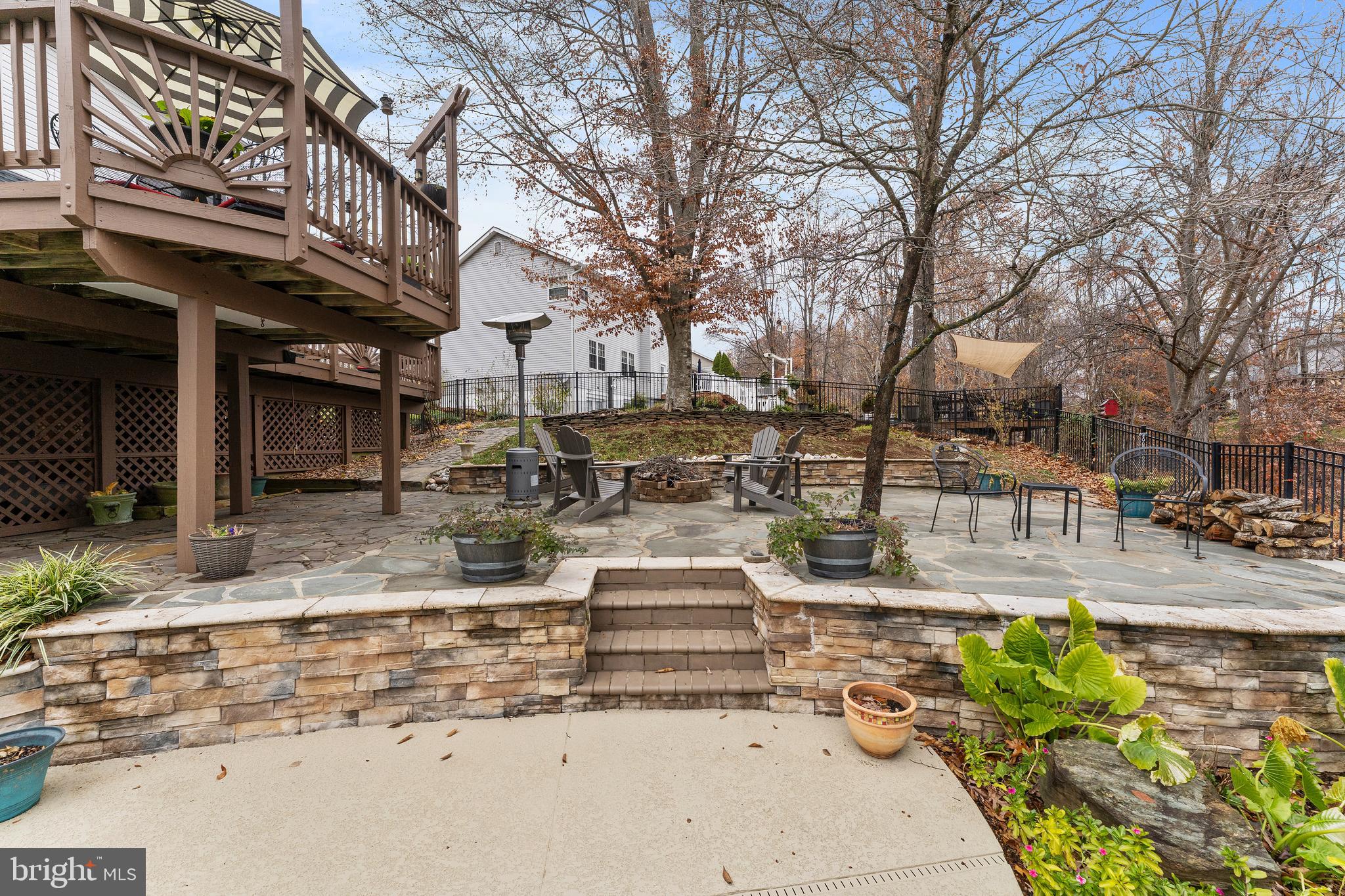 STONE HILL ESTATES - Residential