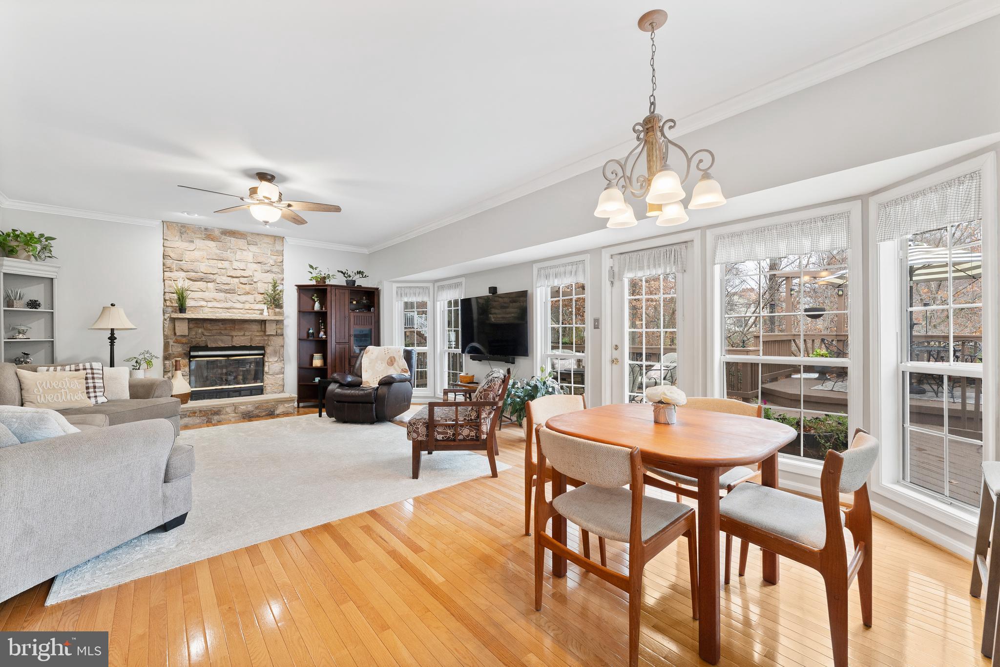 STONE HILL ESTATES - Residential