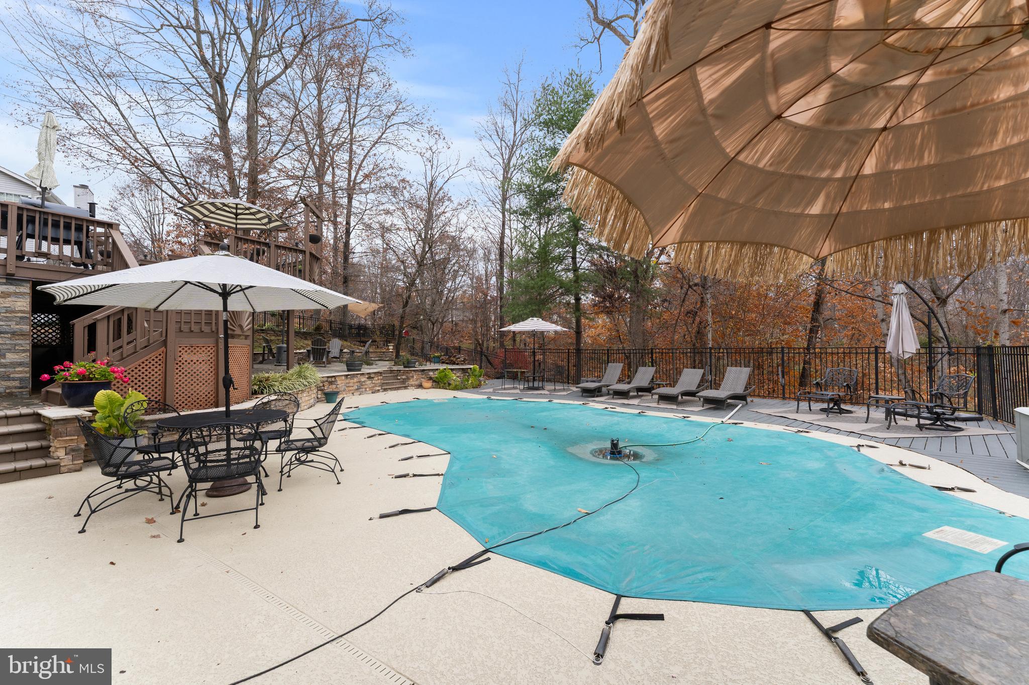 STONE HILL ESTATES - Residential