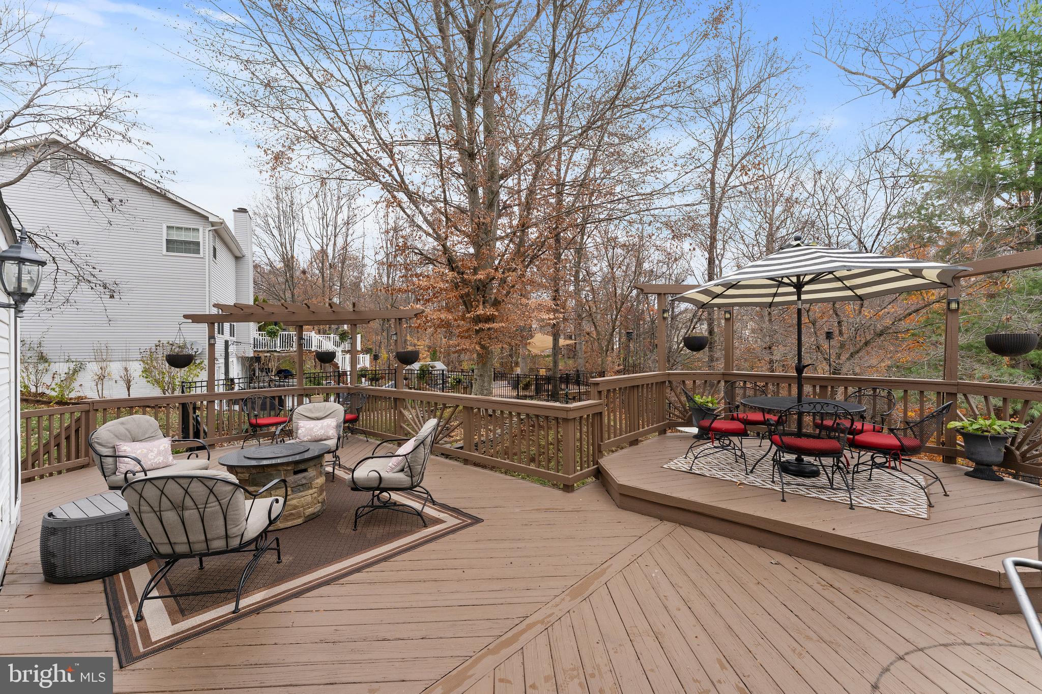 STONE HILL ESTATES - Residential