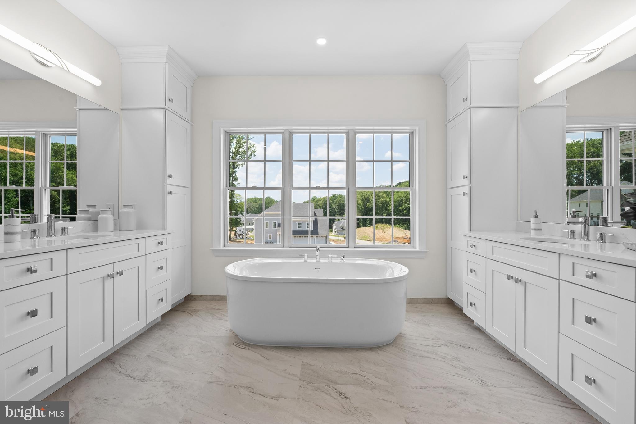 VILLAGE OF FOUR SEASONS - Residential