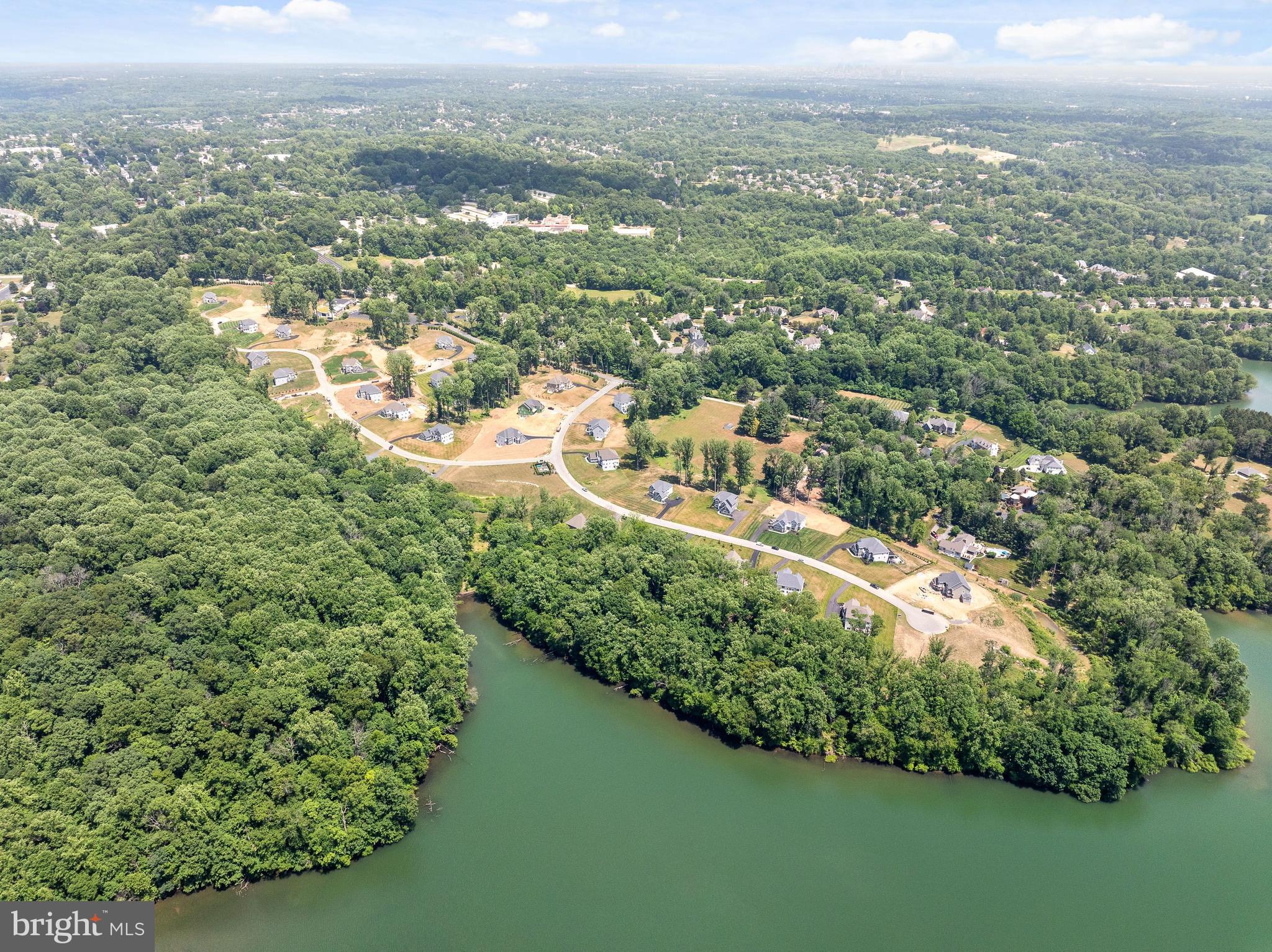 VILLAGE OF FOUR SEASONS - Residential