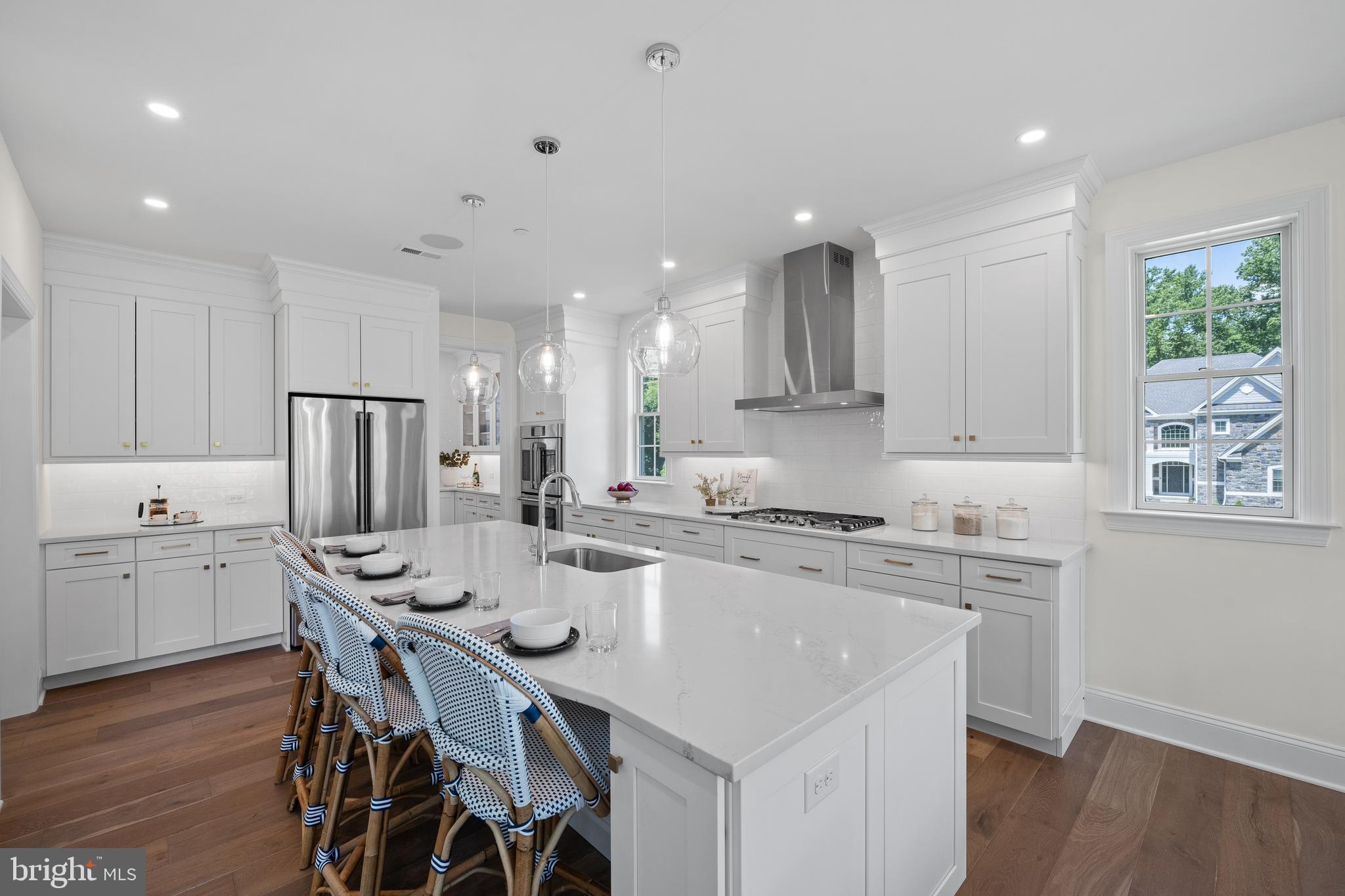 VILLAGE OF FOUR SEASONS - Residential