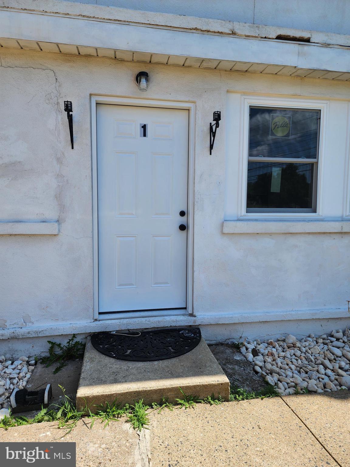 First Floor 2 bedroom 1 Bath apartment (2nd bedroom is on 2nd floor) with laundry room and mud room for storage. Utilities include Water, Sewer and Trash. Use of shared back yard with ample parking. This apartment has been remodeled; everything is new including the appliances.