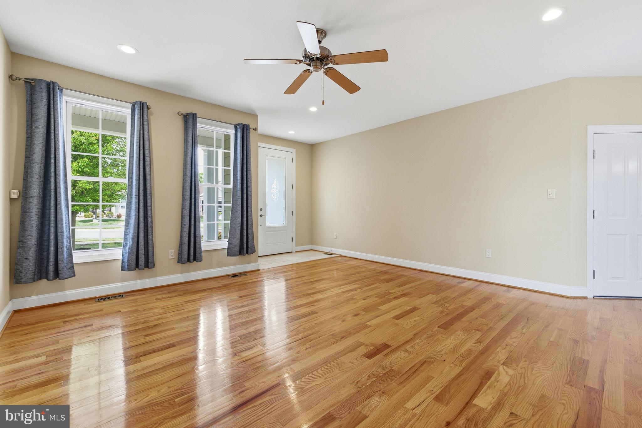 HISEY PARK - Residential