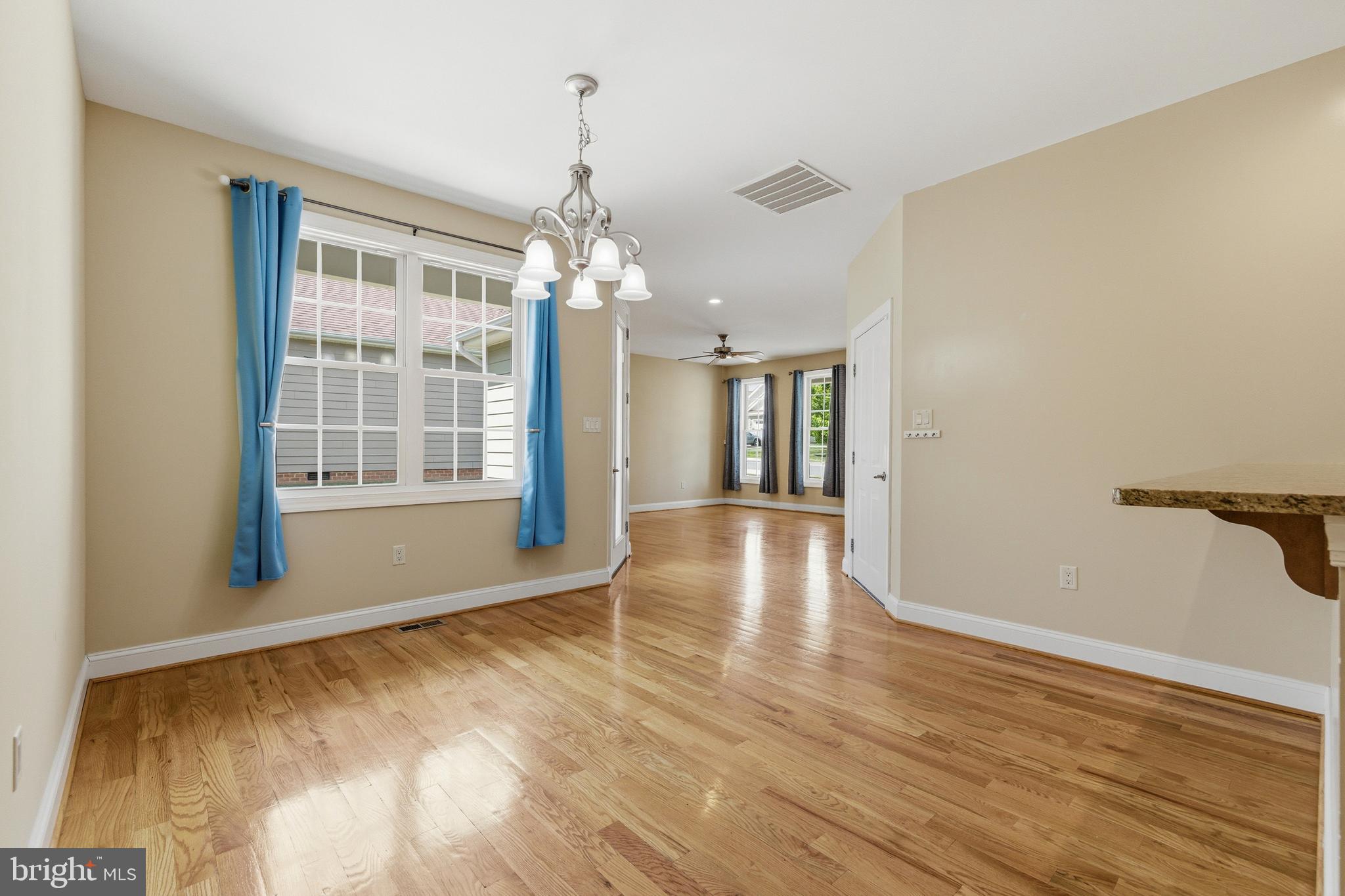 HISEY PARK - Residential