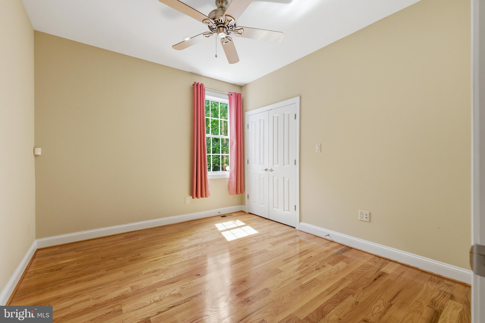 HISEY PARK - Residential